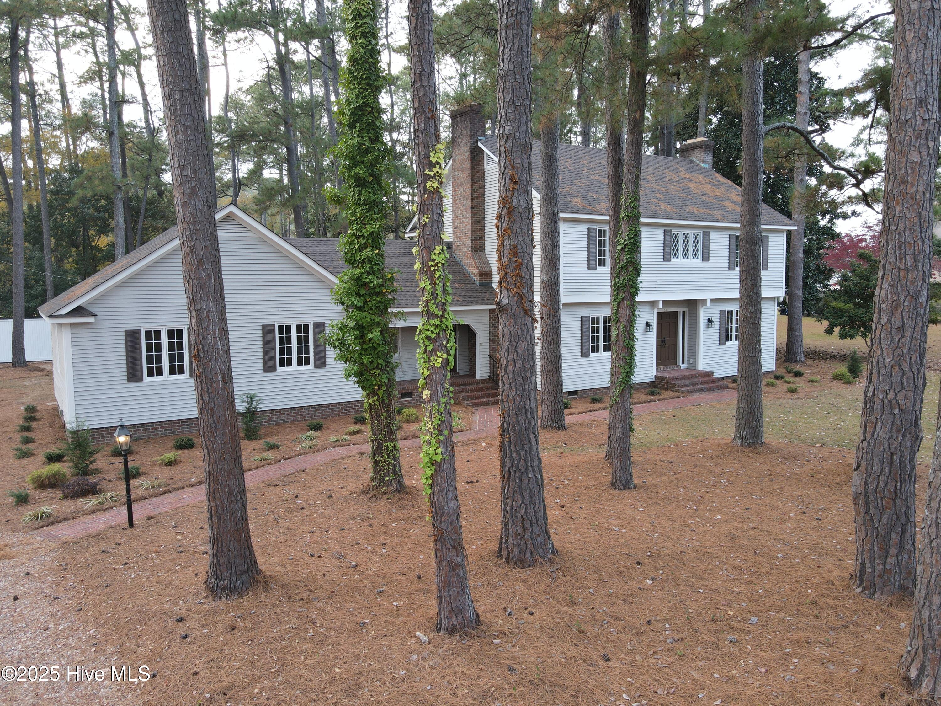 main property photo 21