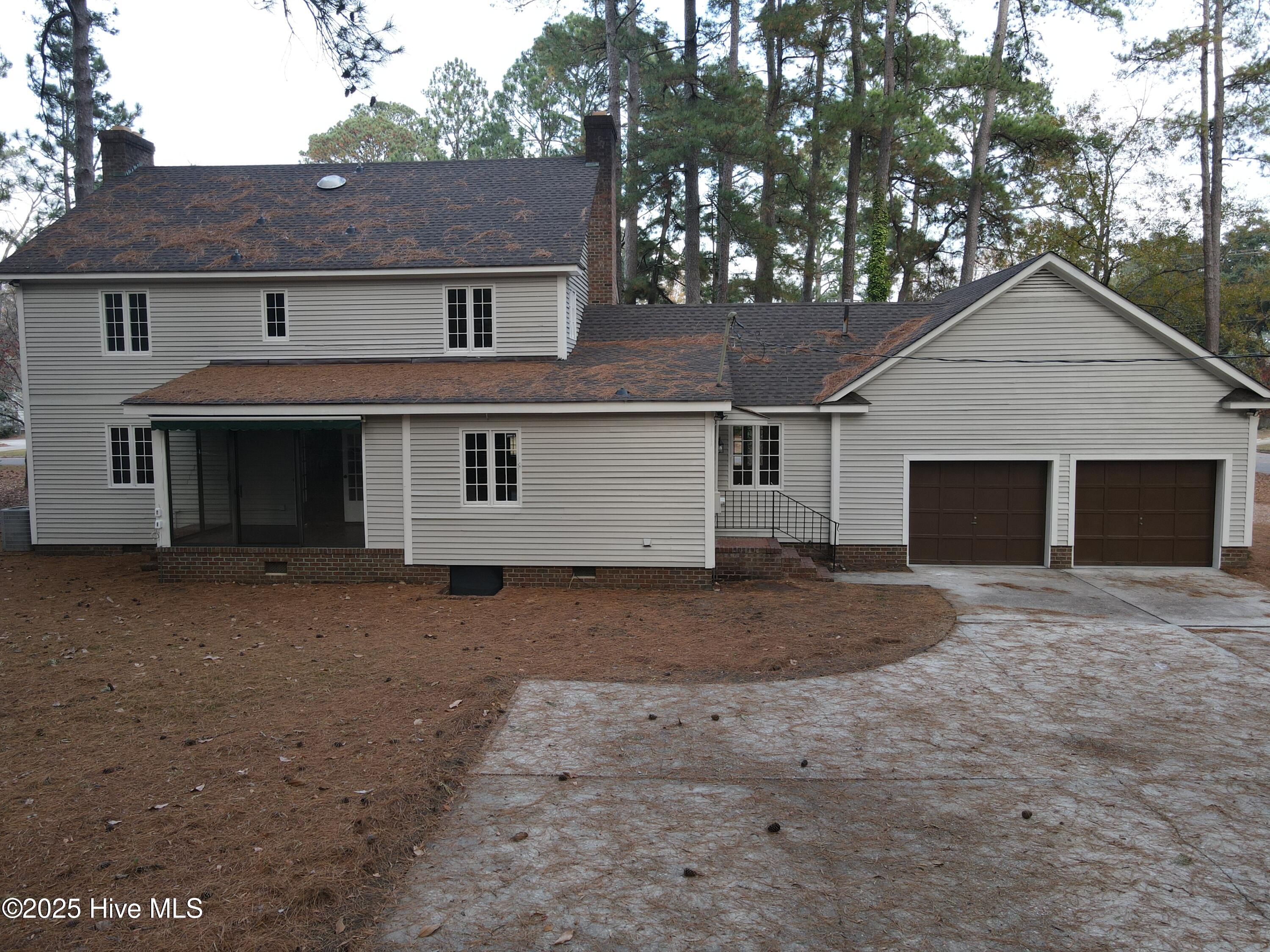 main property photo 29