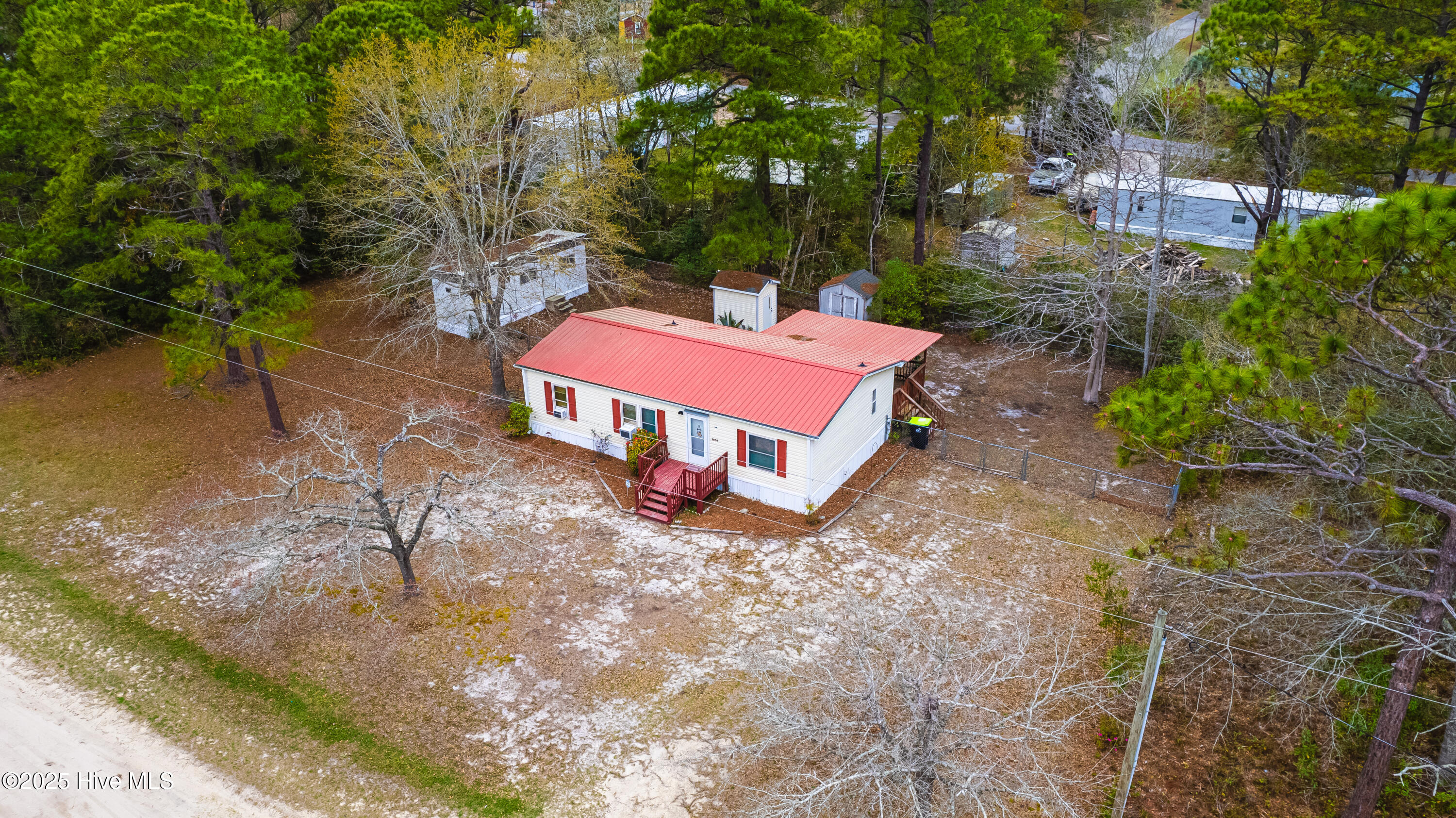 main property photo 45