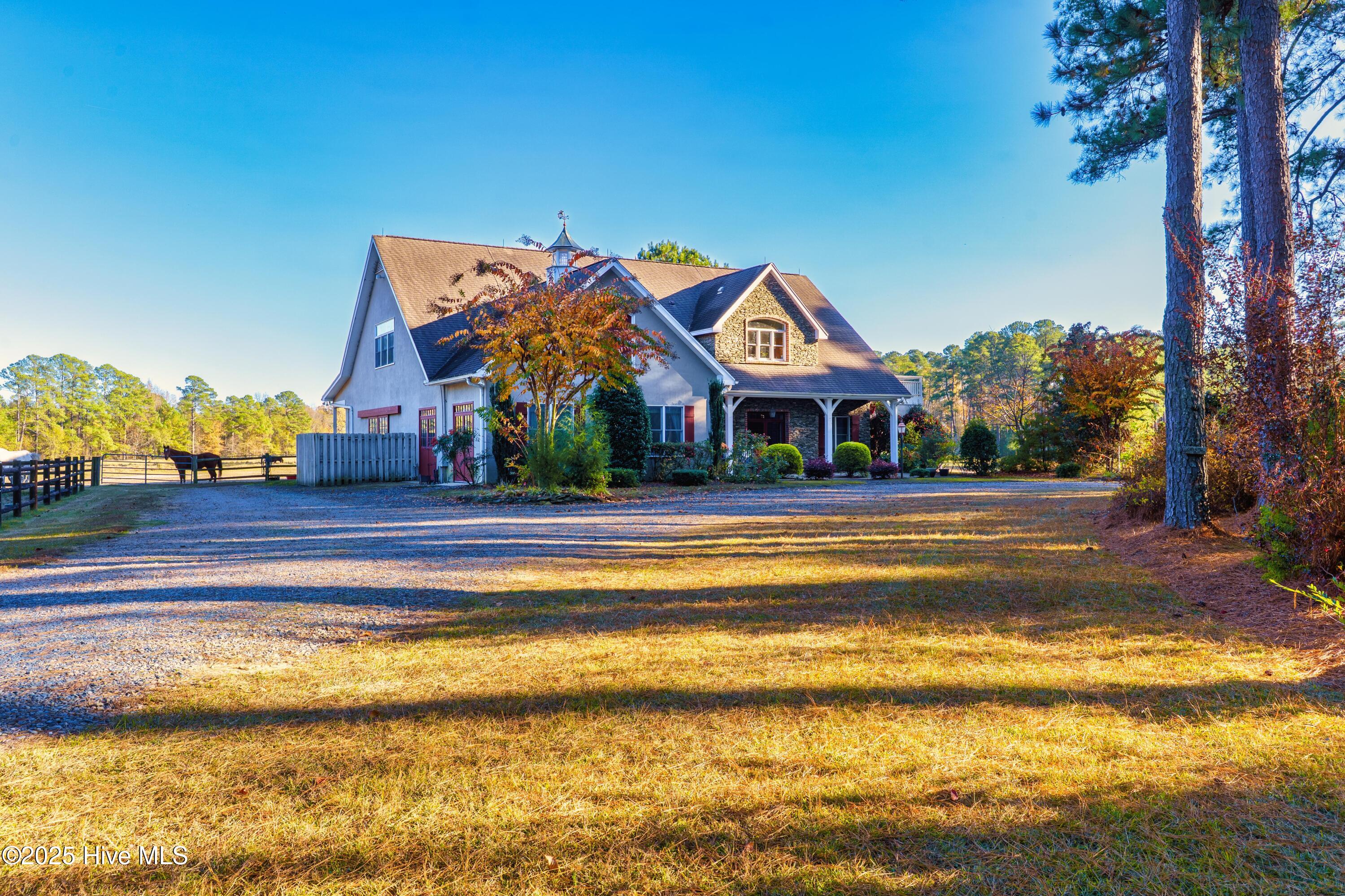 main property photo 45