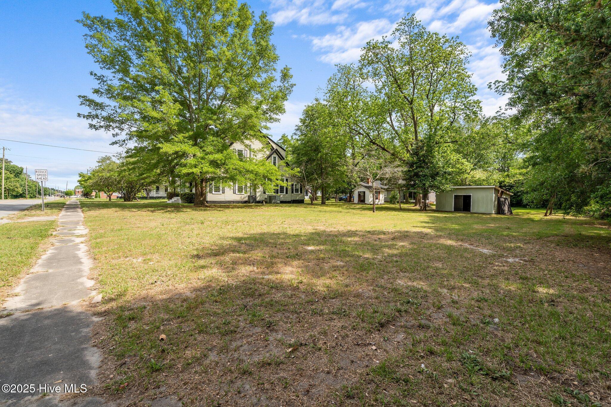 main property photo 111