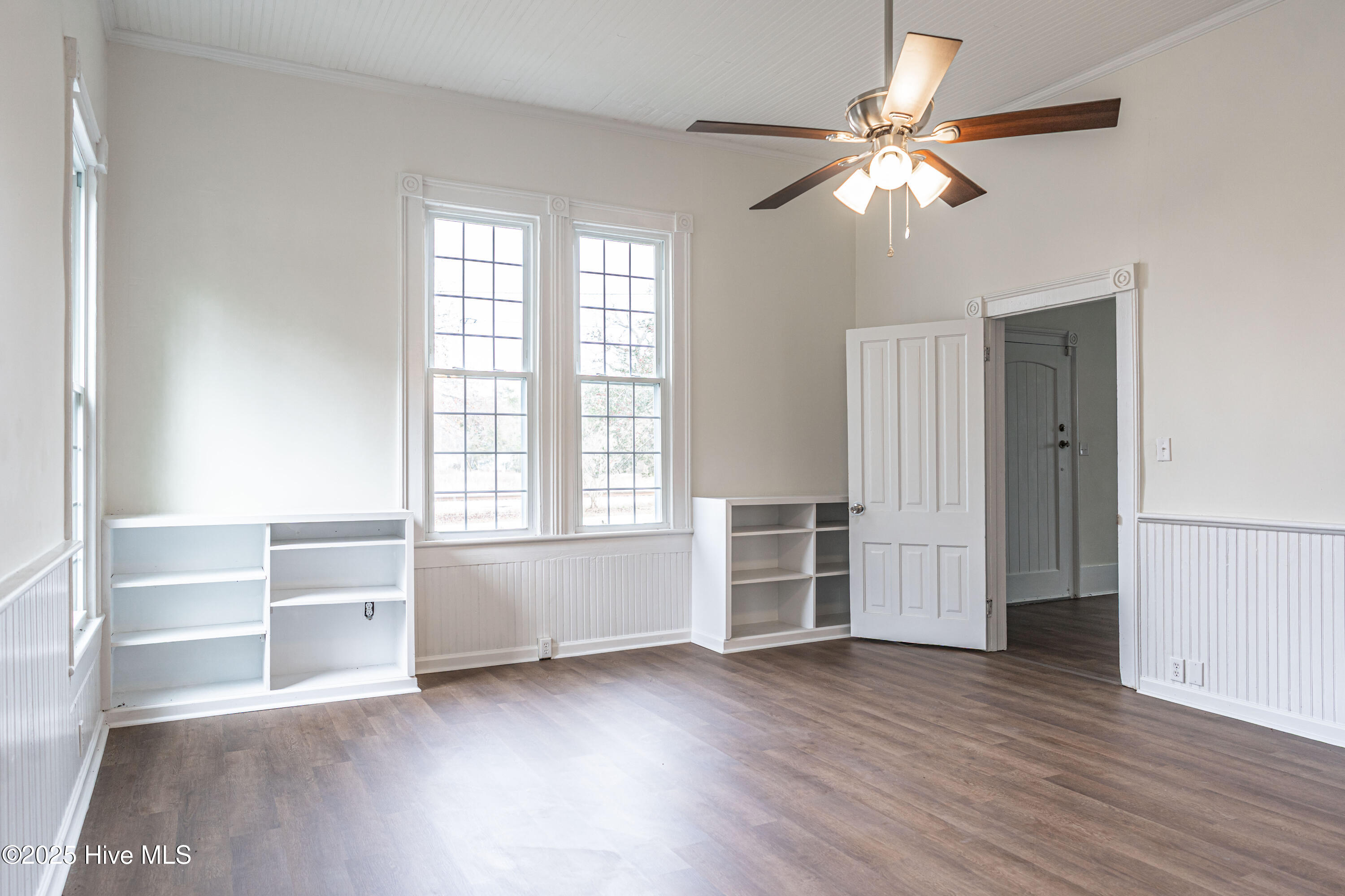 main property photo 76