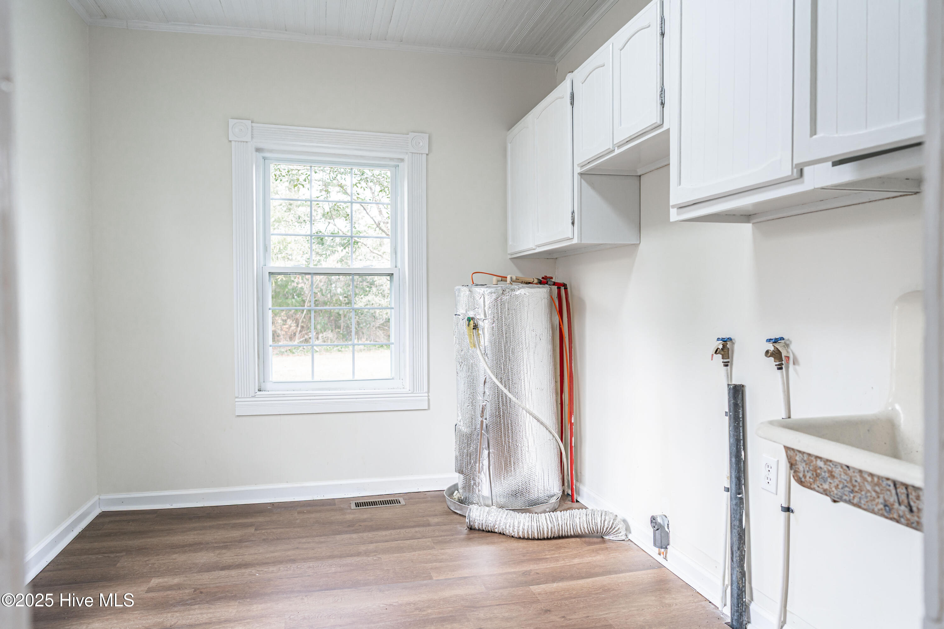 main property photo 82