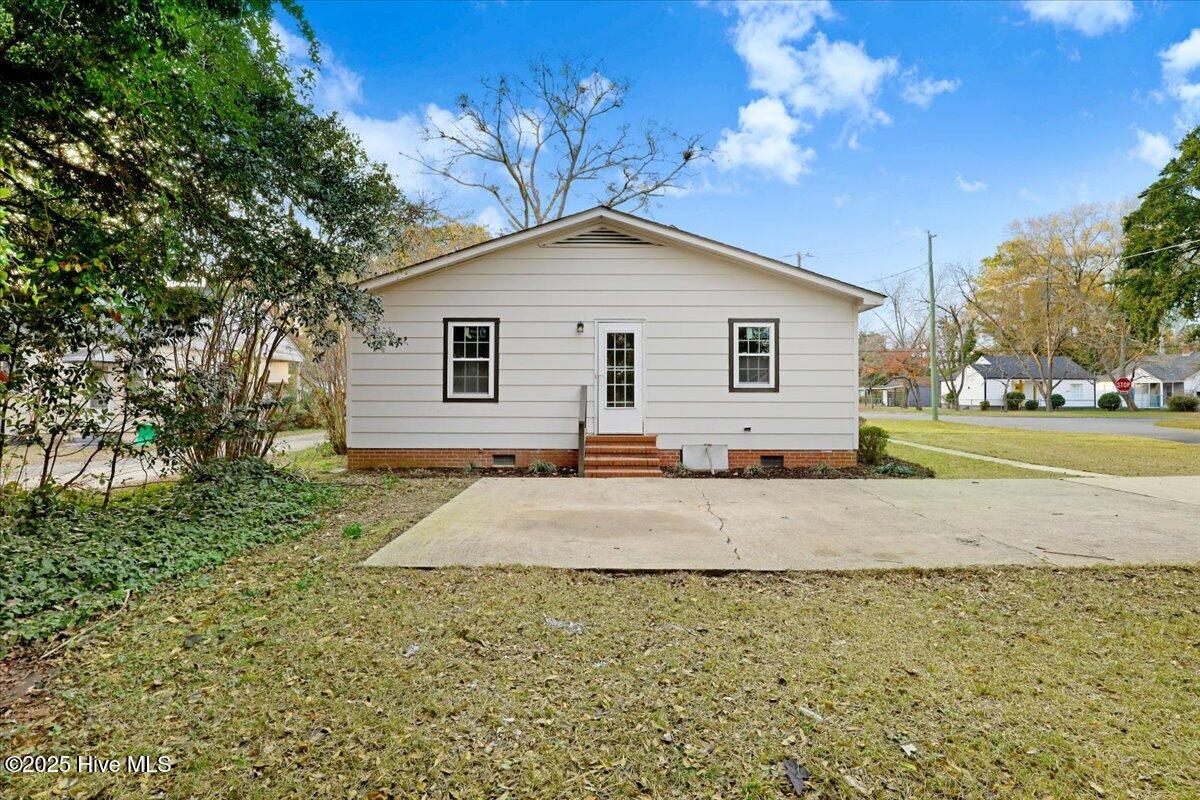 main property photo 5
