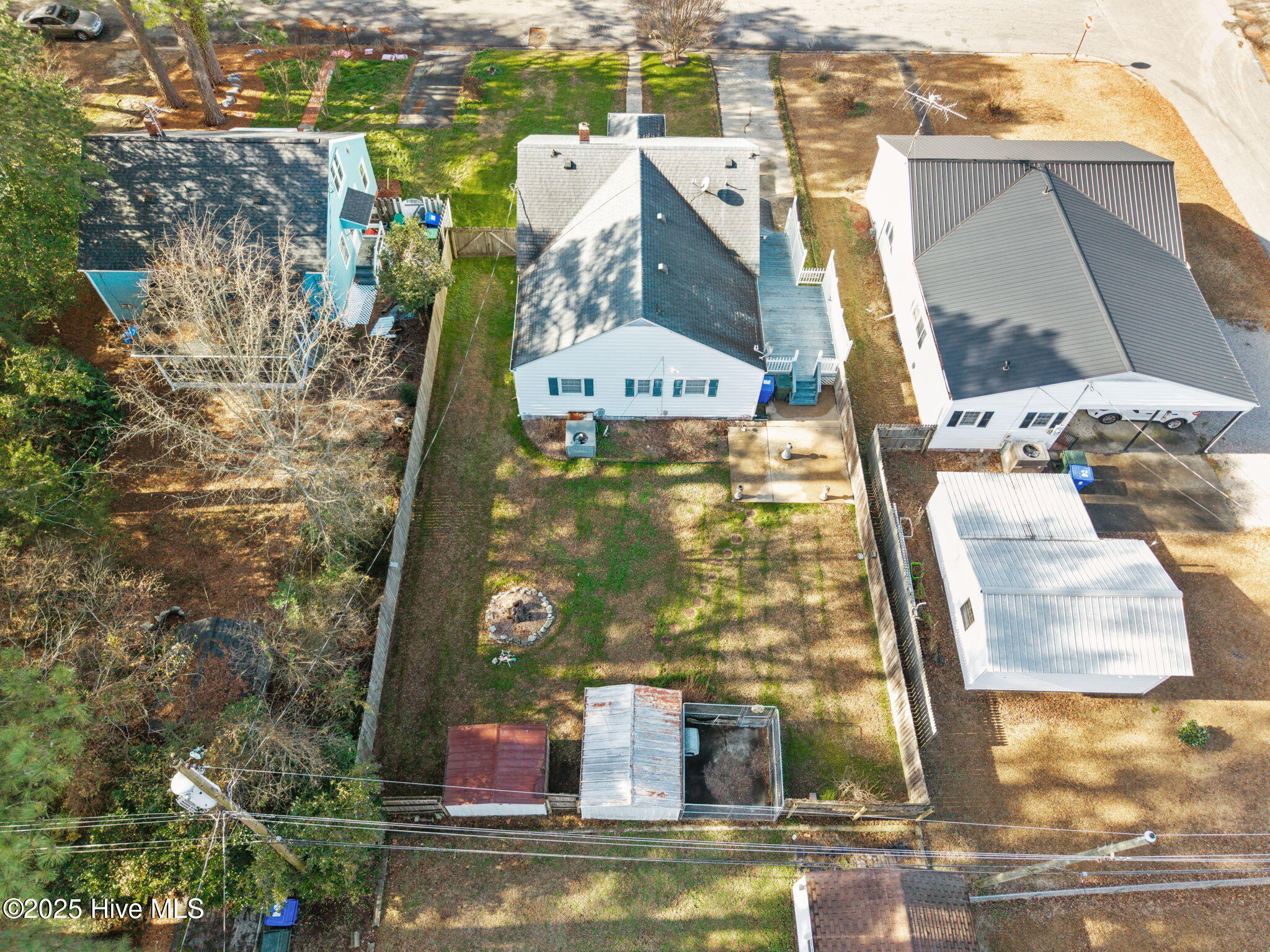 main property photo 13