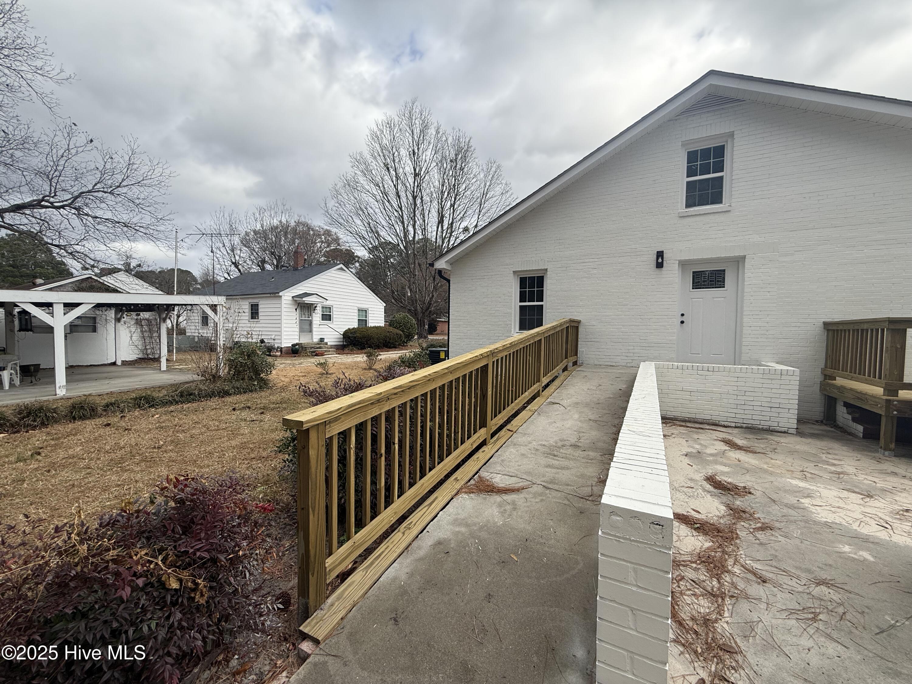 main property photo 21