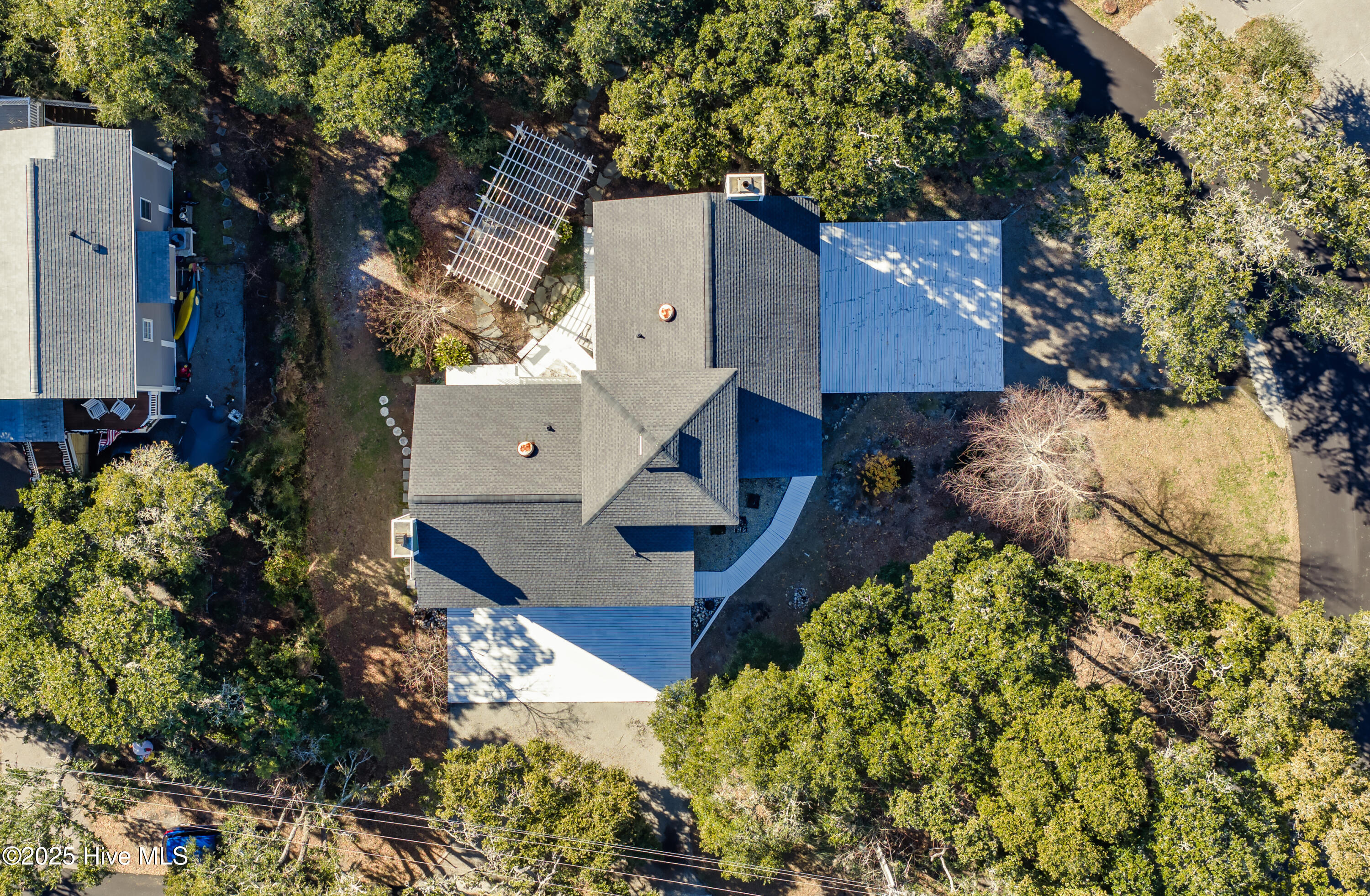 main property photo 67