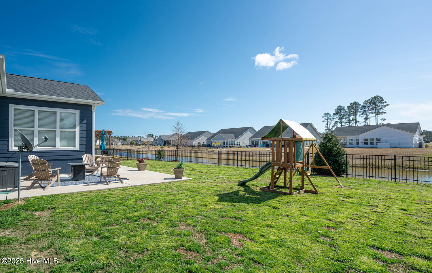 main property photo 49