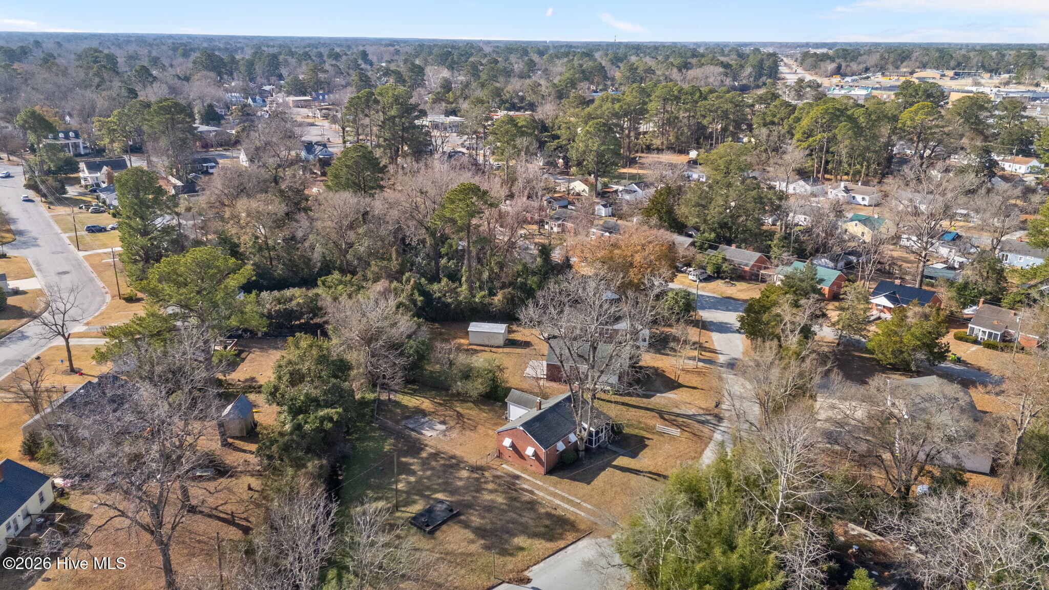 main property photo 33