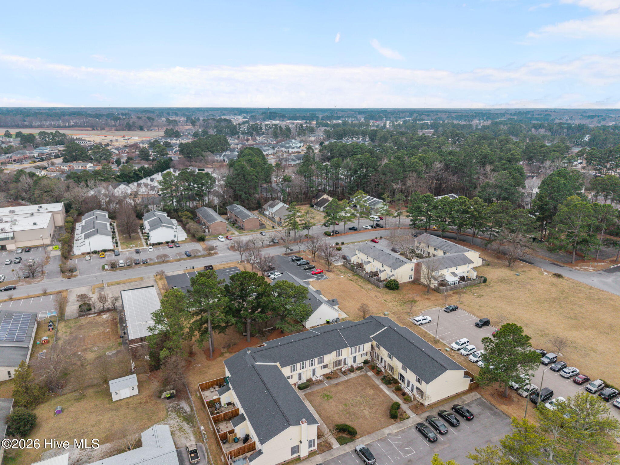 main property photo 13