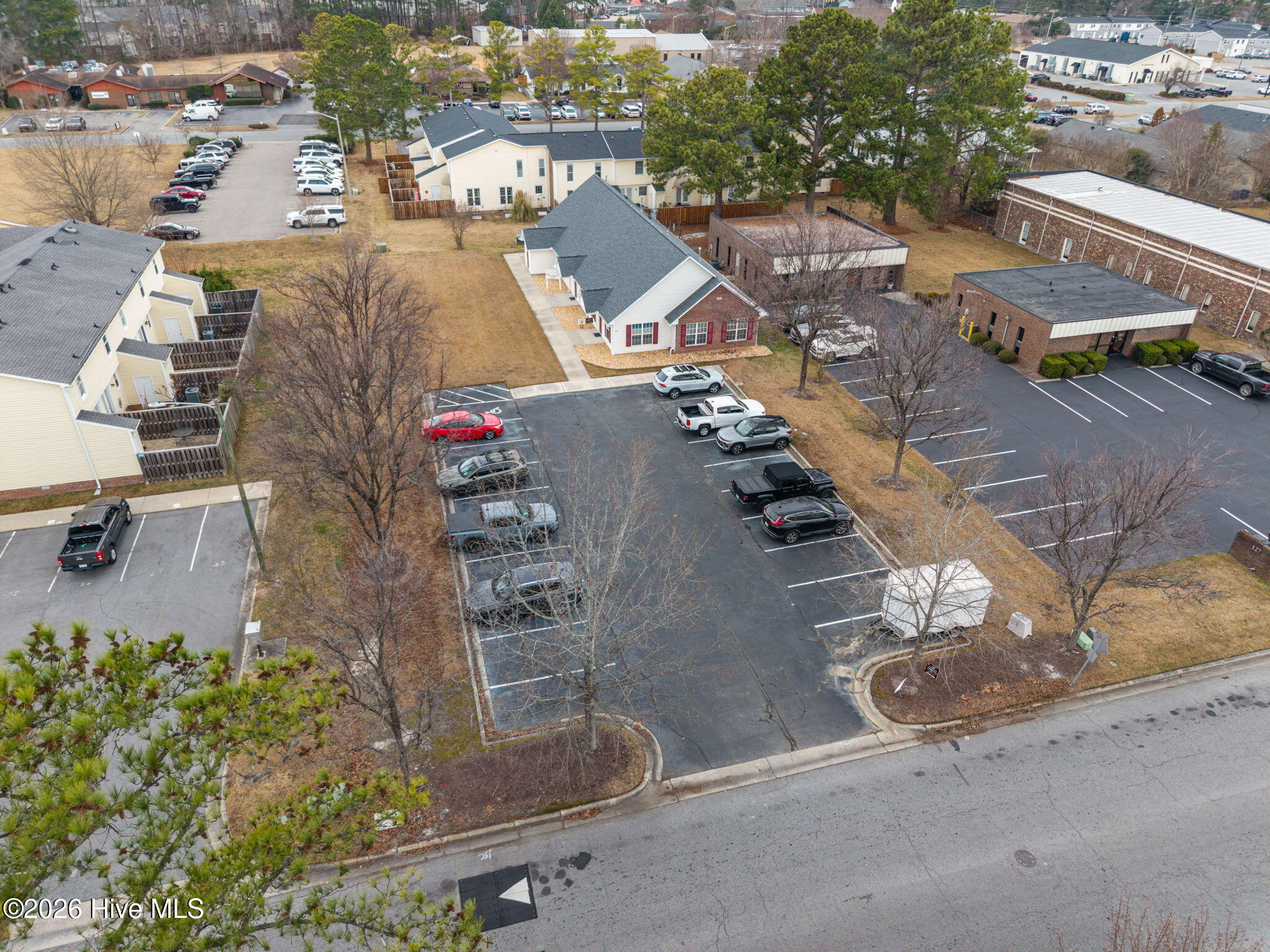 main property photo 6