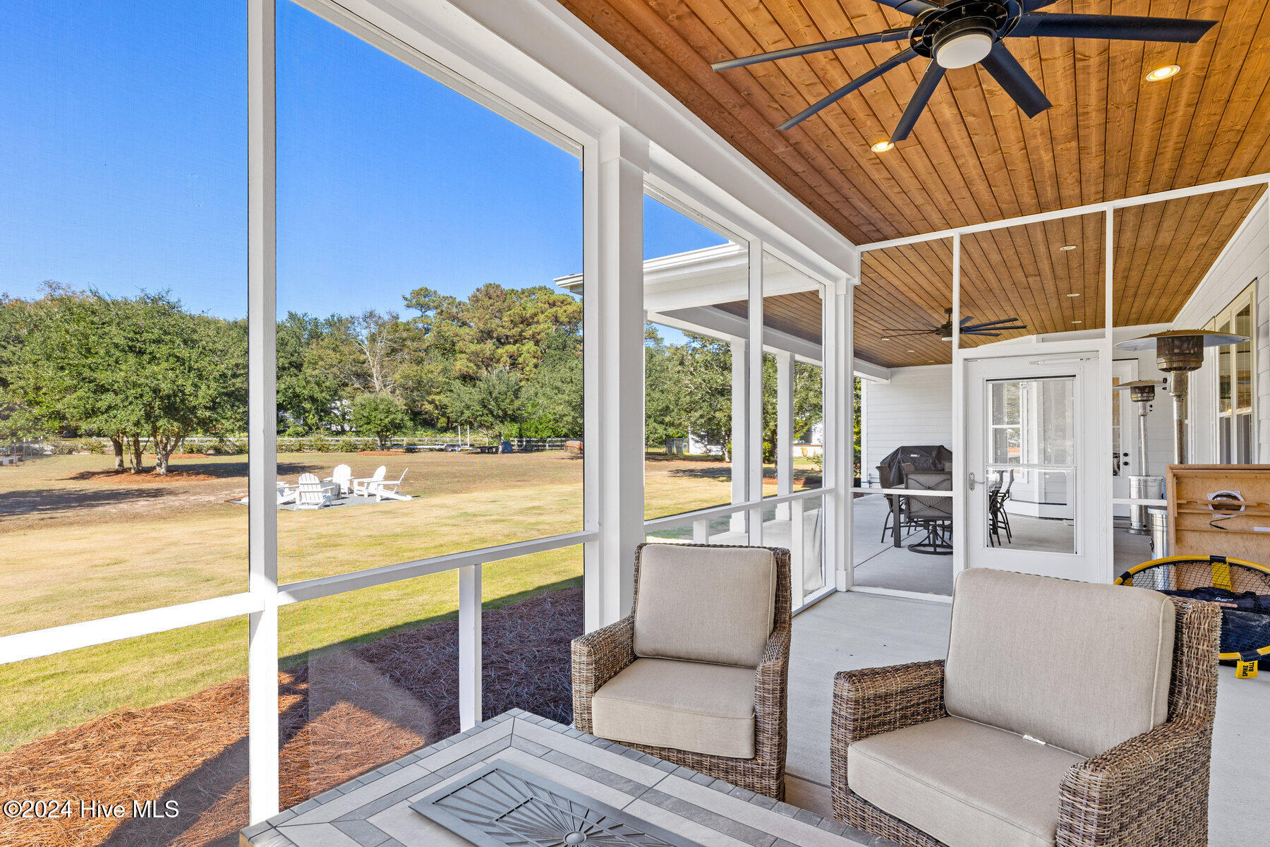 main property photo 75