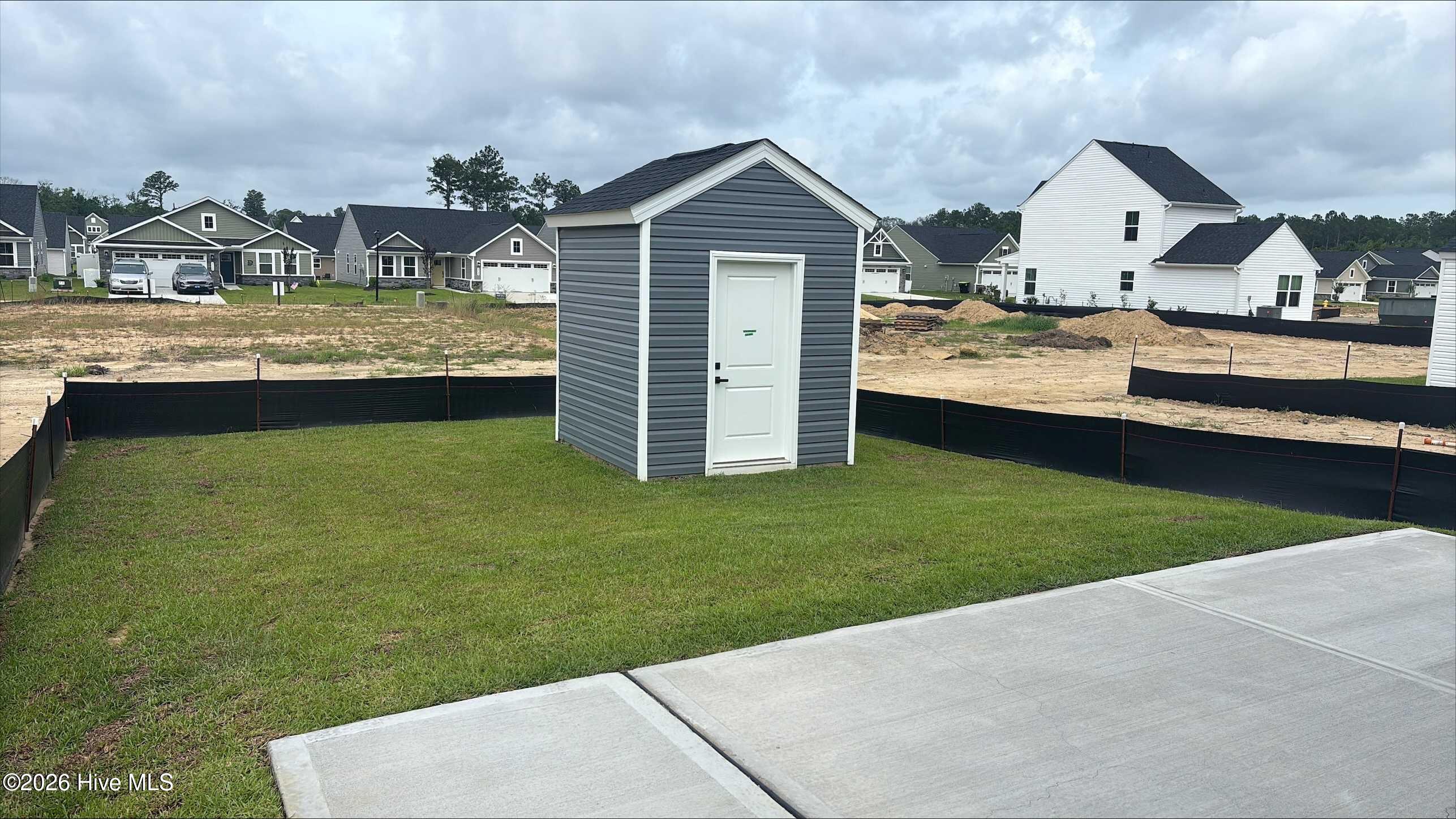 main property photo 12