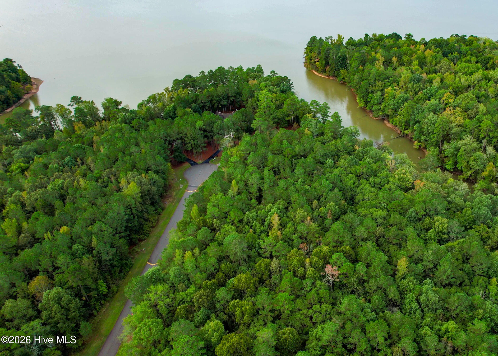 main property photo 21