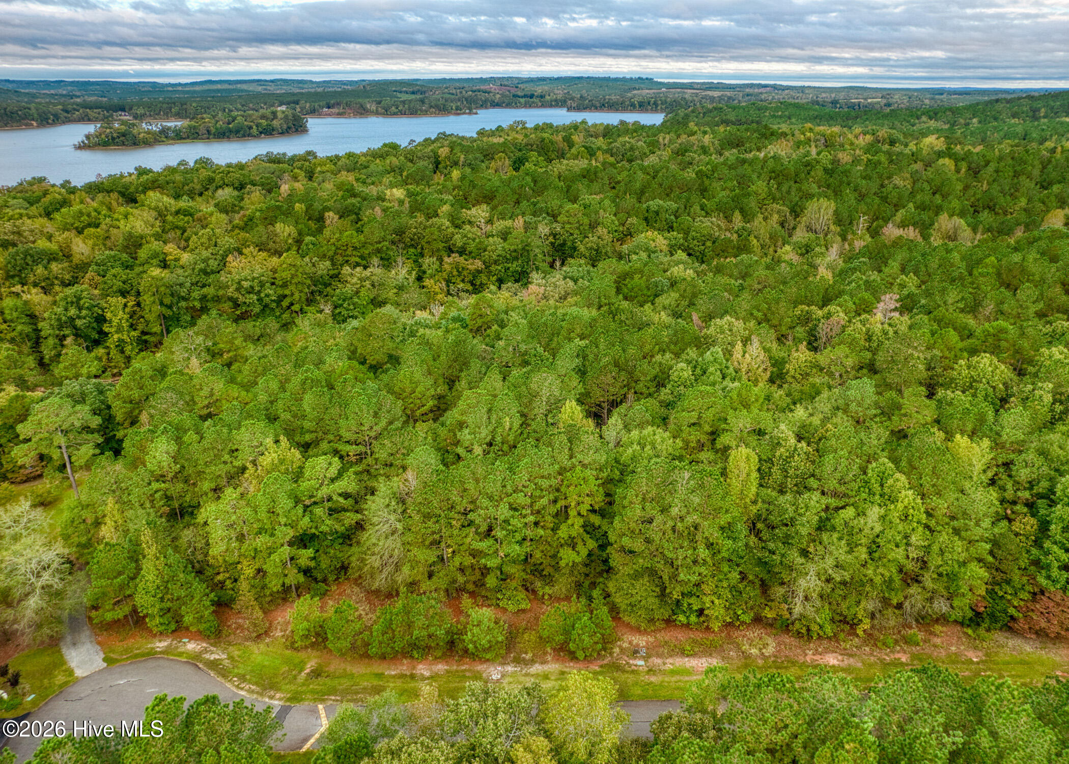 main property photo 40