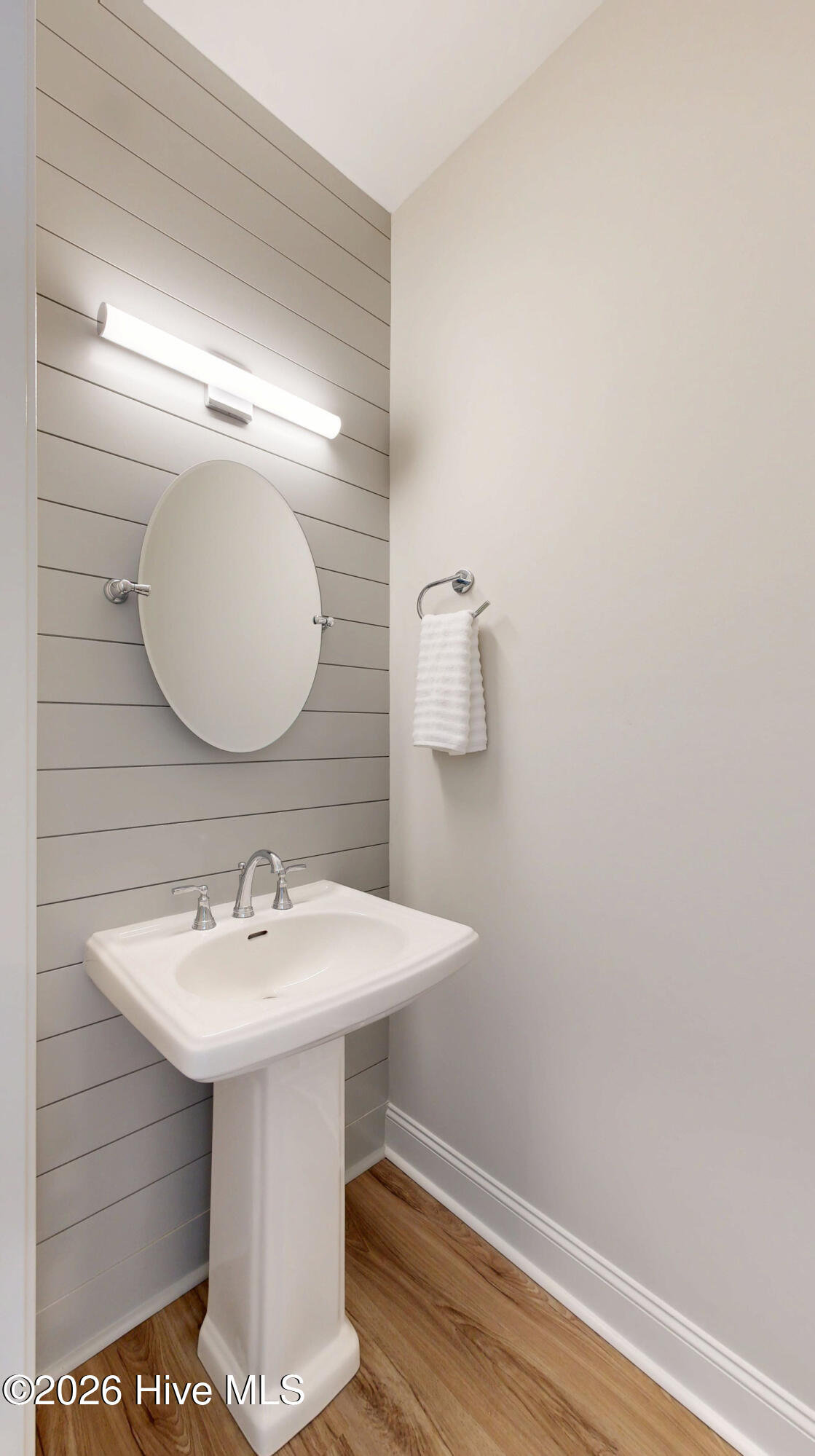 main property photo 15