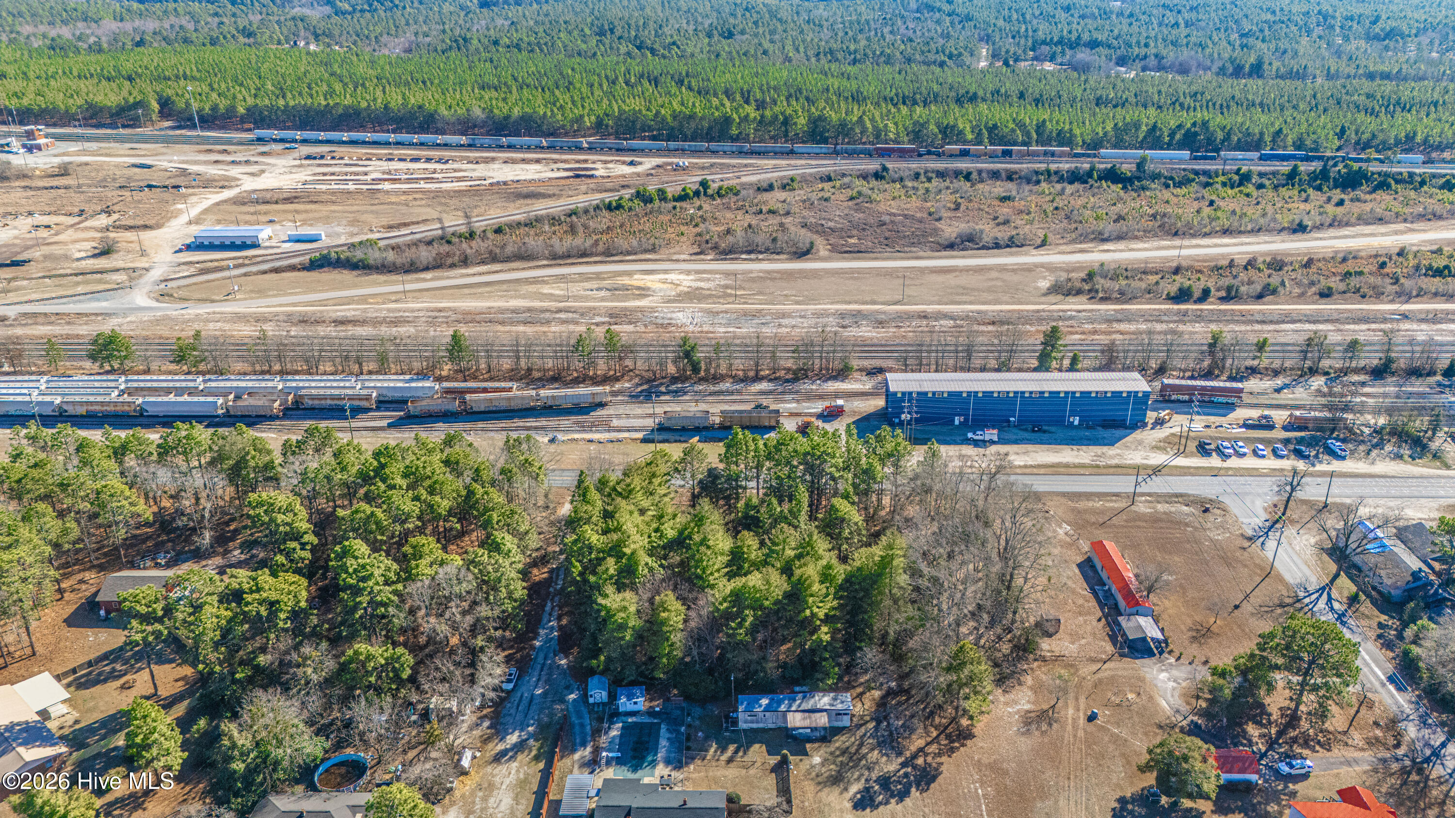 main property photo 16