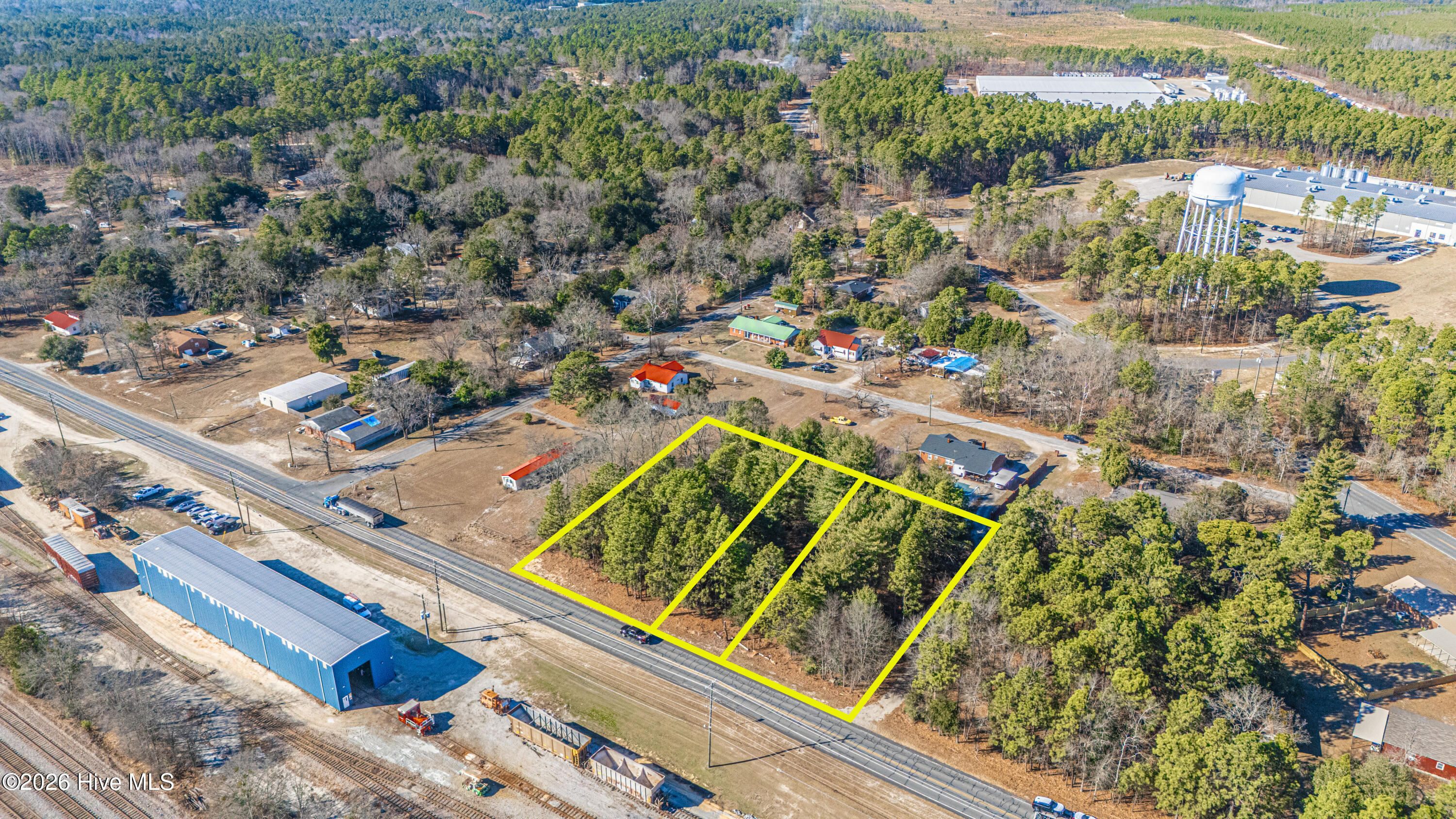 main property photo 9
