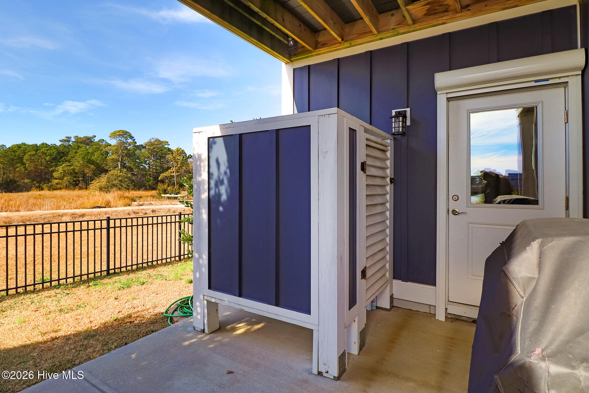 main property photo 47