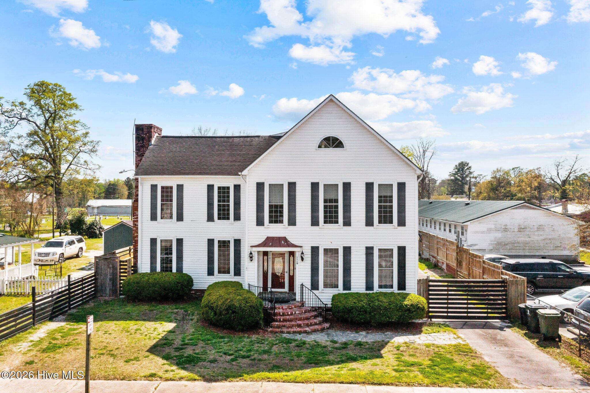 main property photo 2