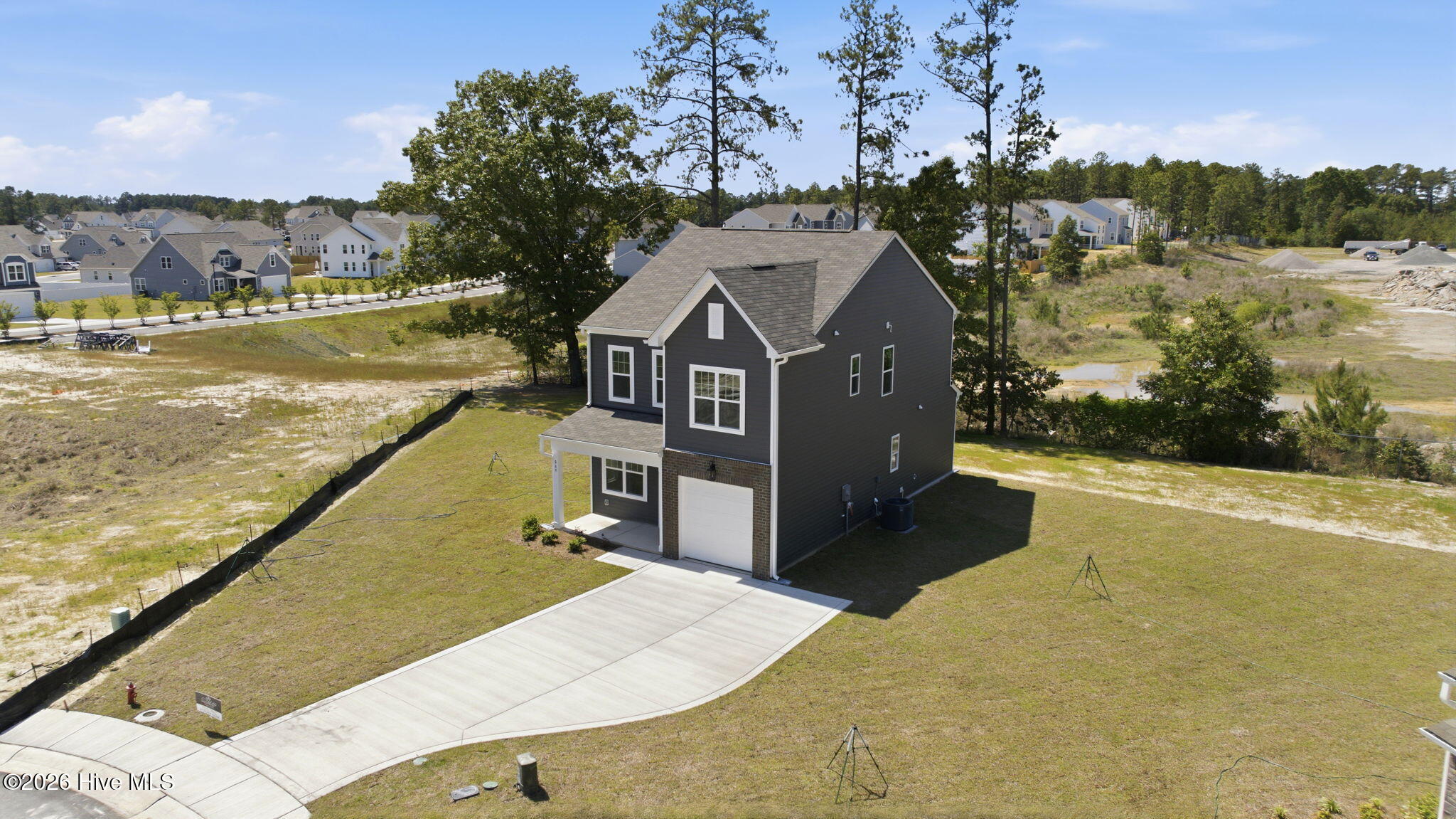 main property photo 26