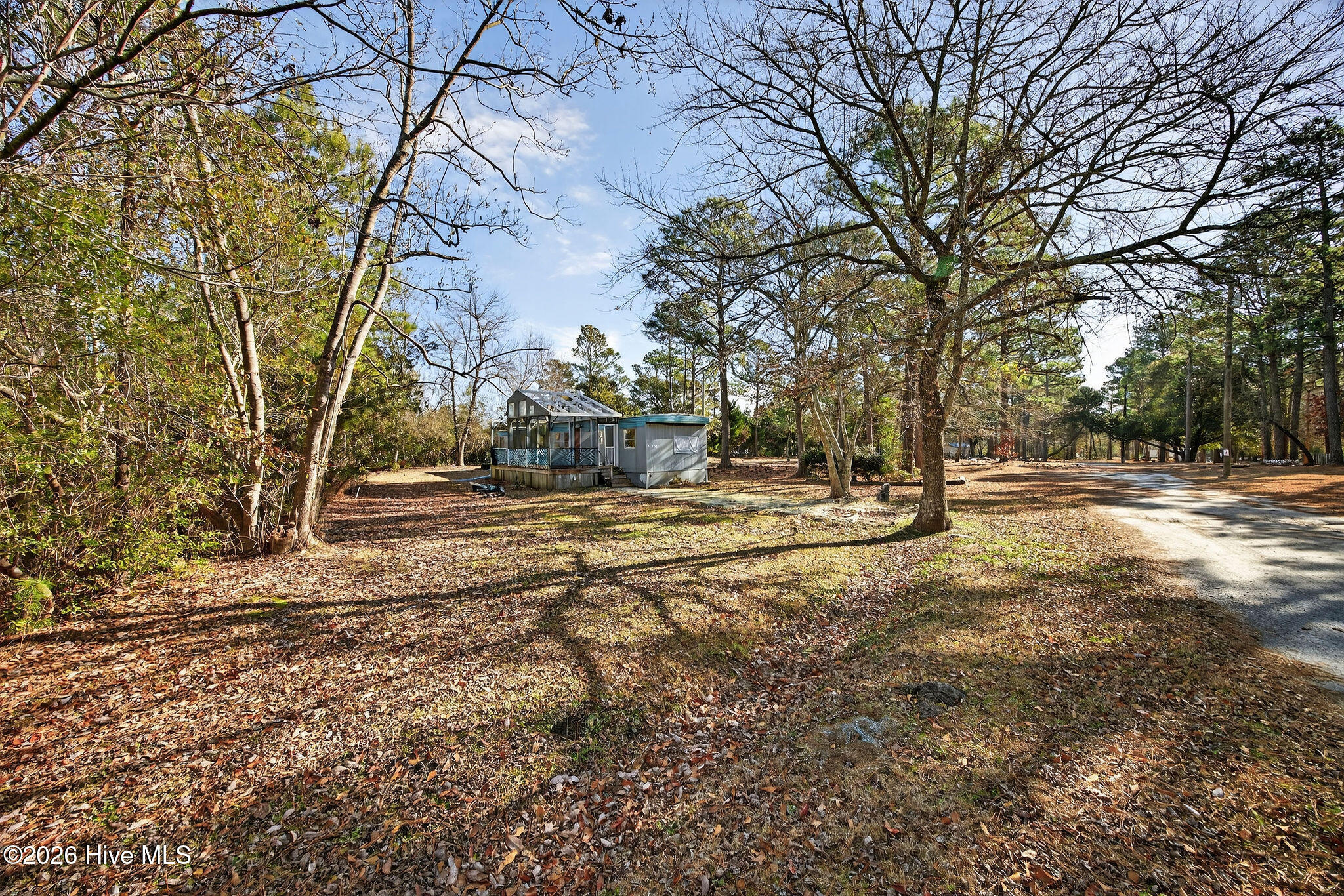 main property photo 31