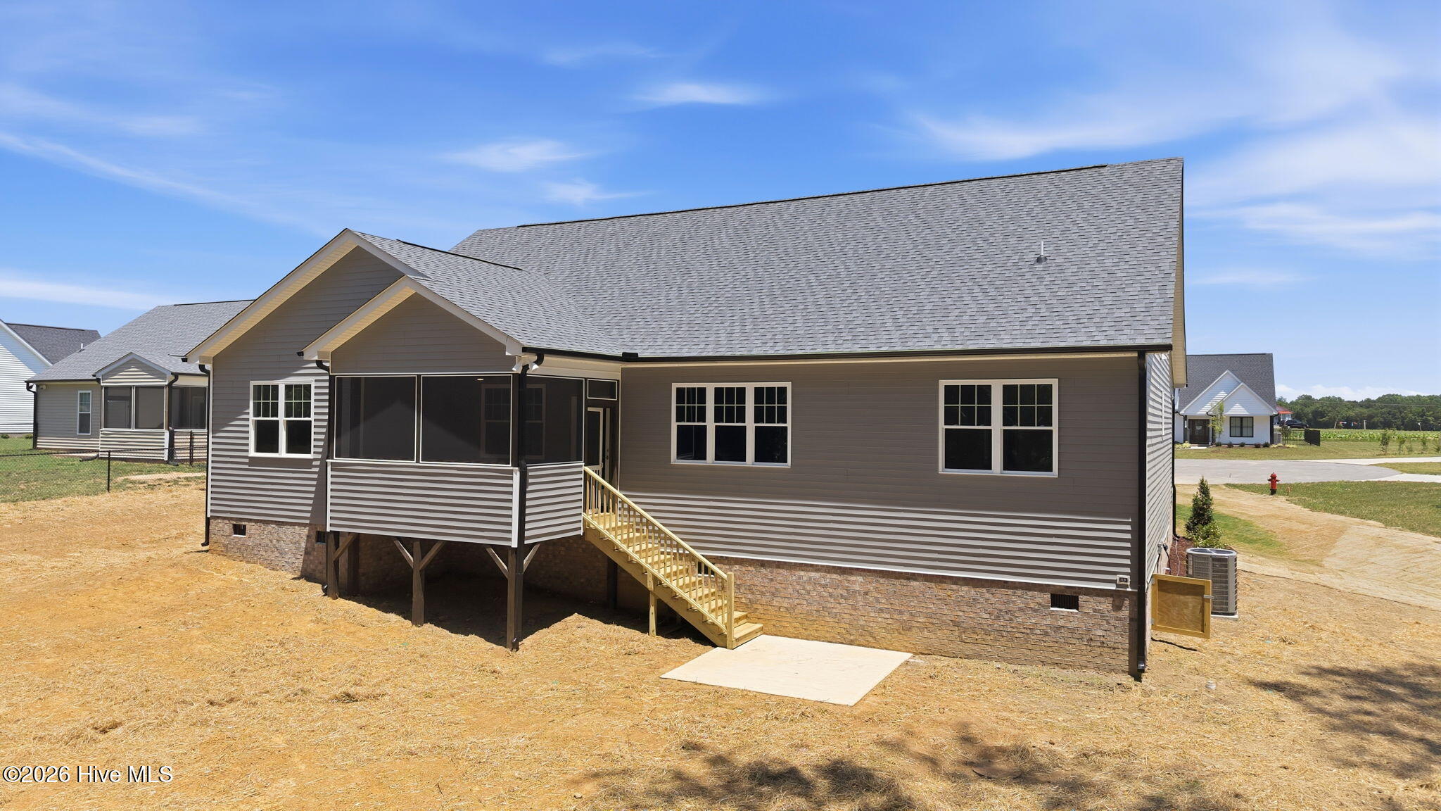main property photo 42