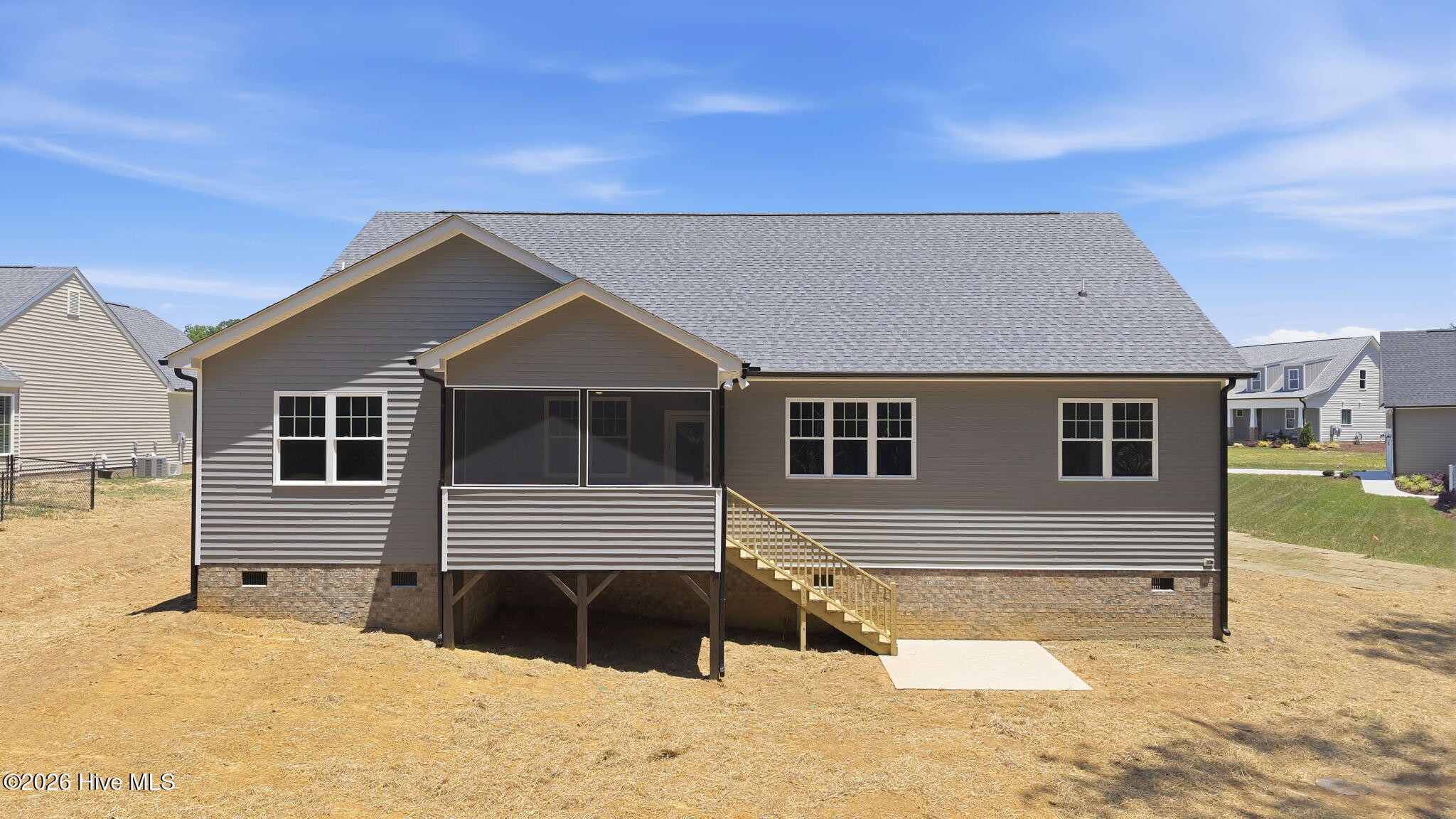 main property photo 43