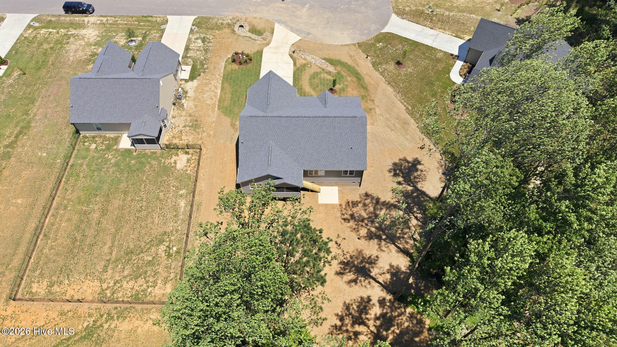 main property photo 47
