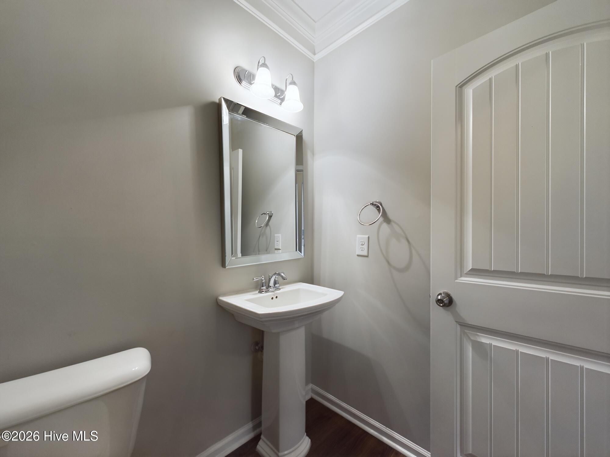 main property photo 10