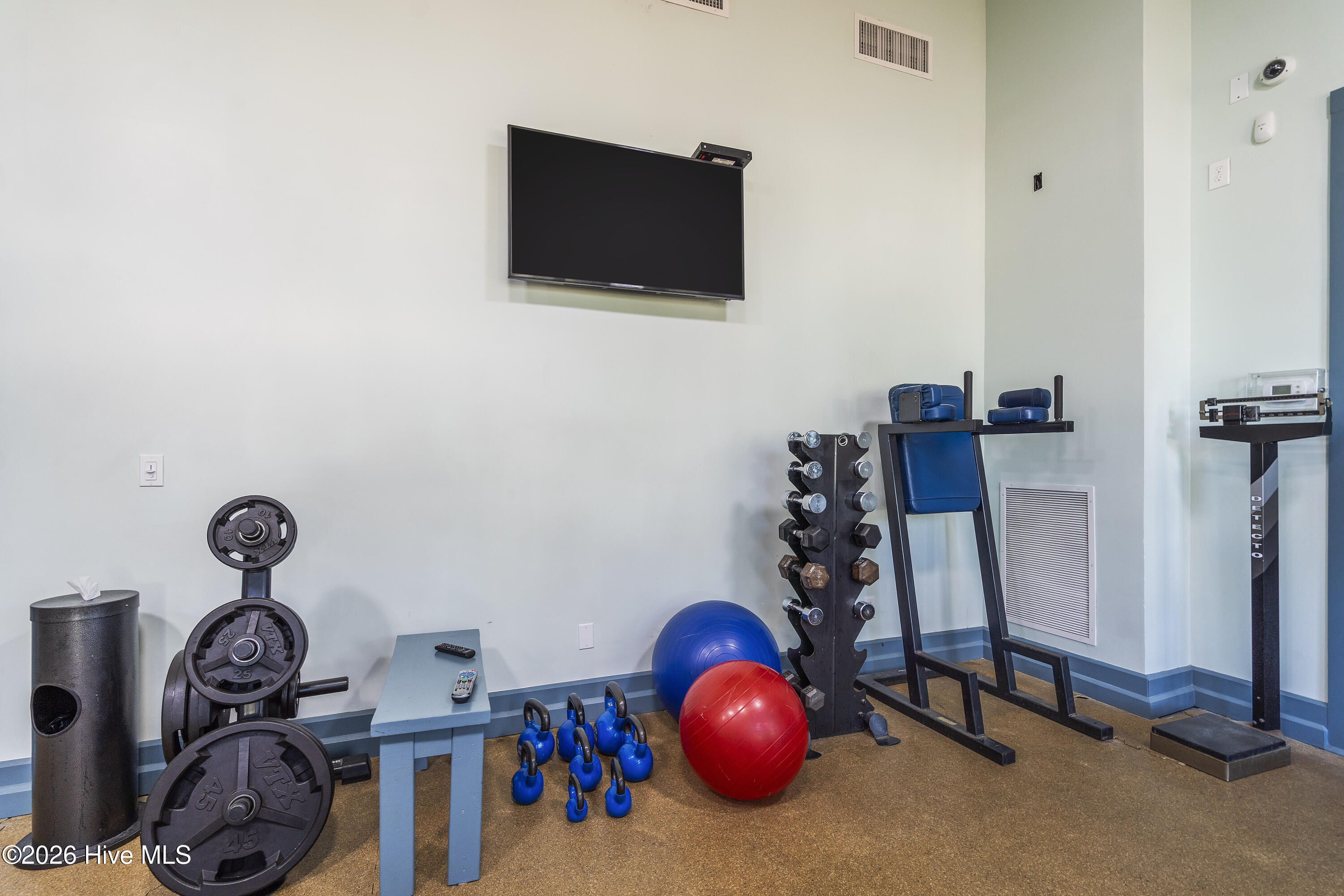 main property photo 39