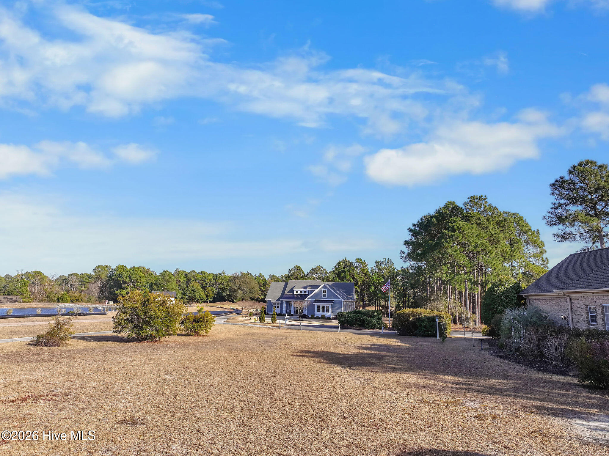 main property photo 41