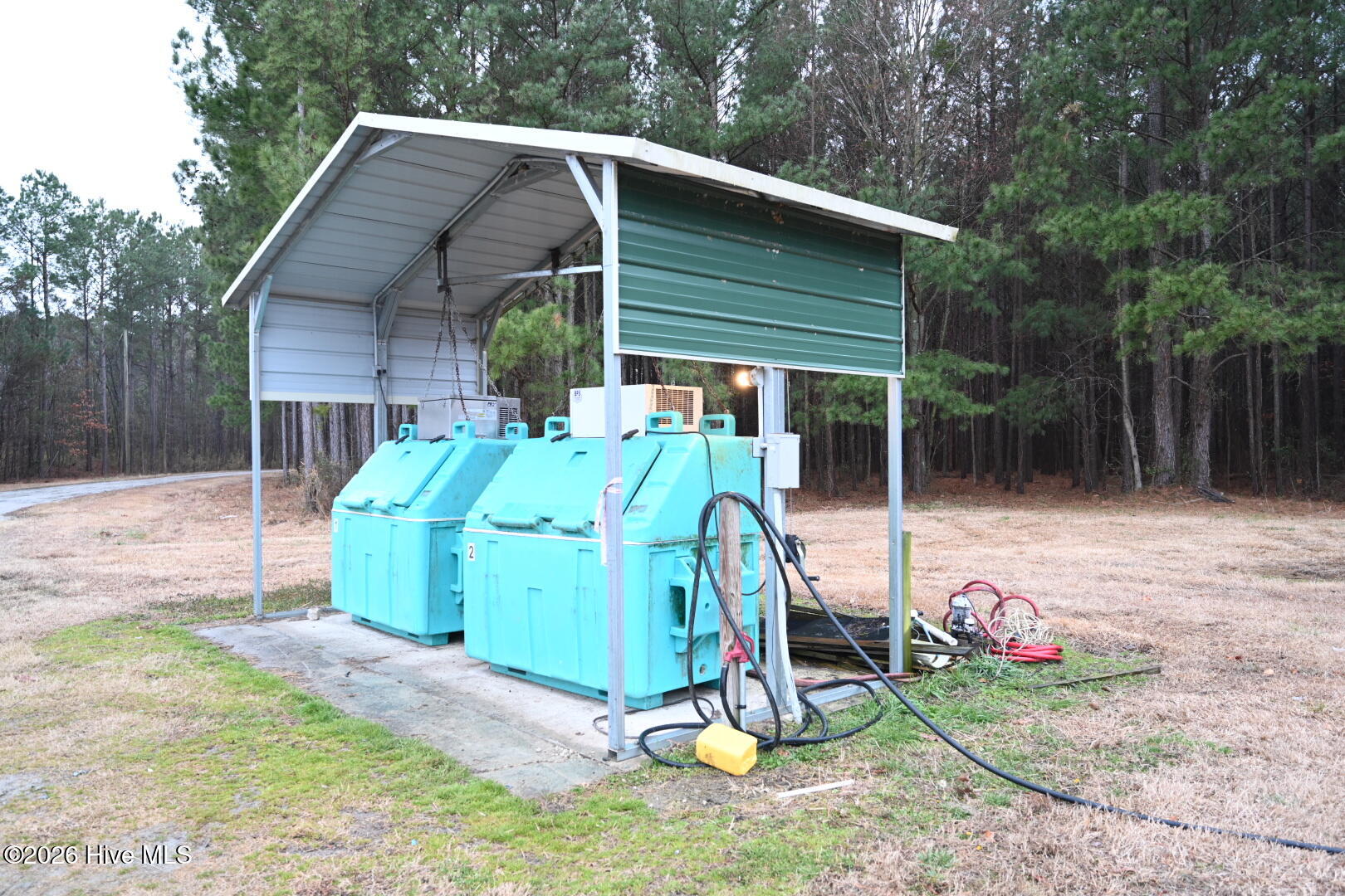 main property photo 24
