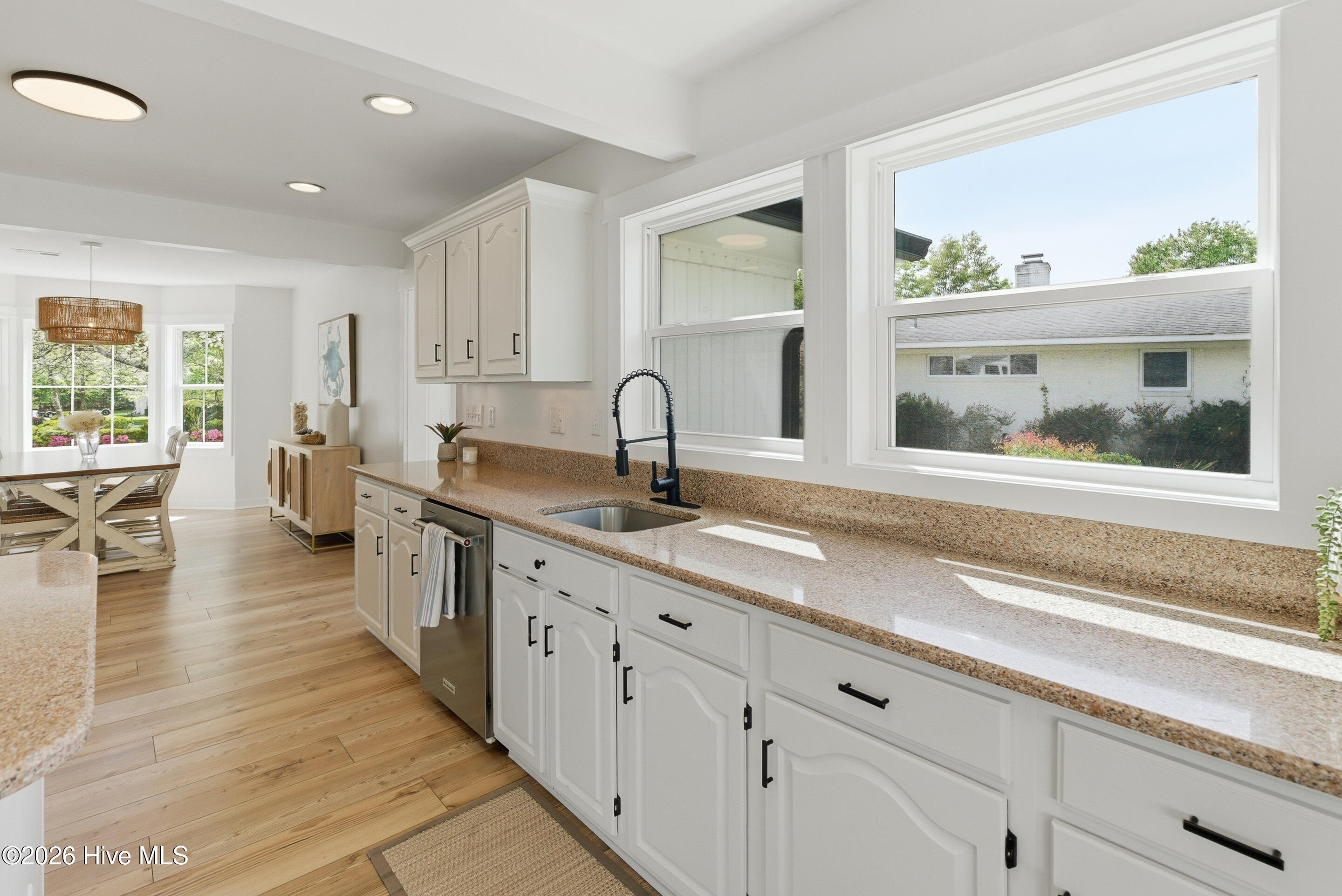main property photo 85