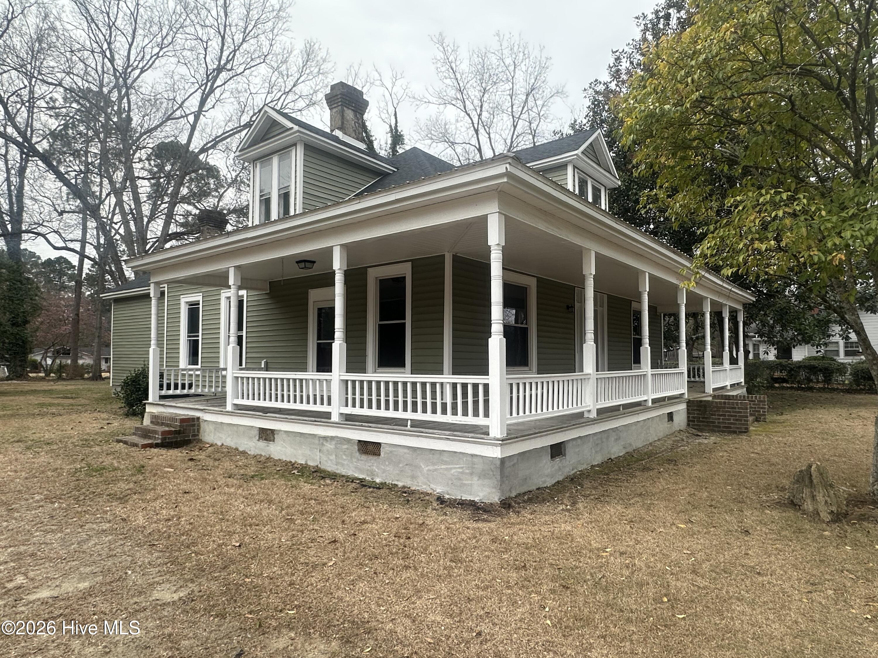 main property photo 3