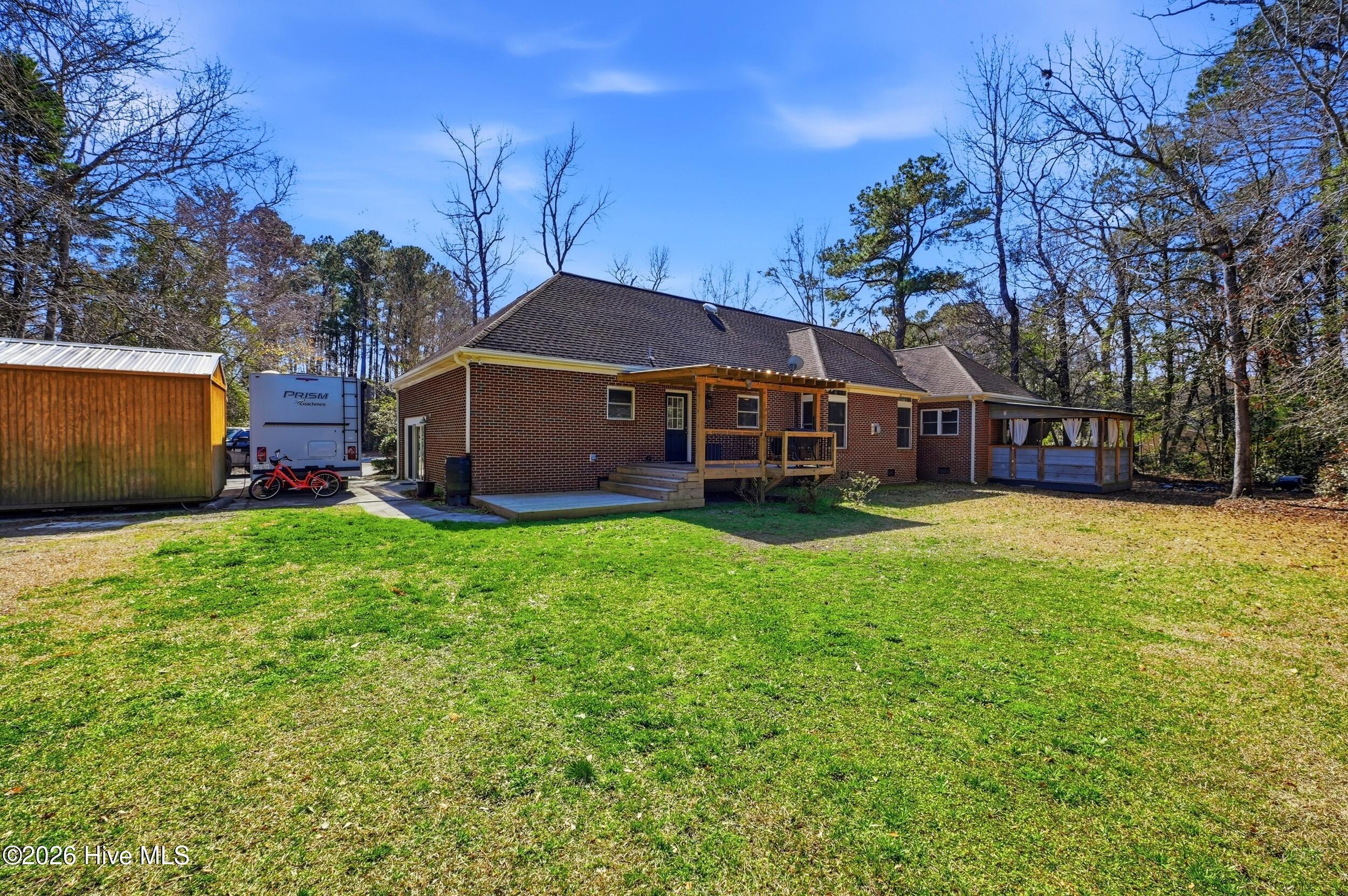 main property photo 43