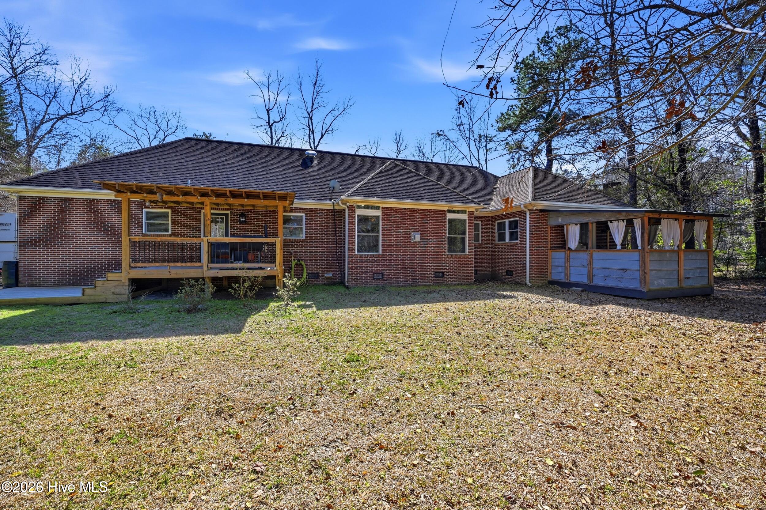 main property photo 45