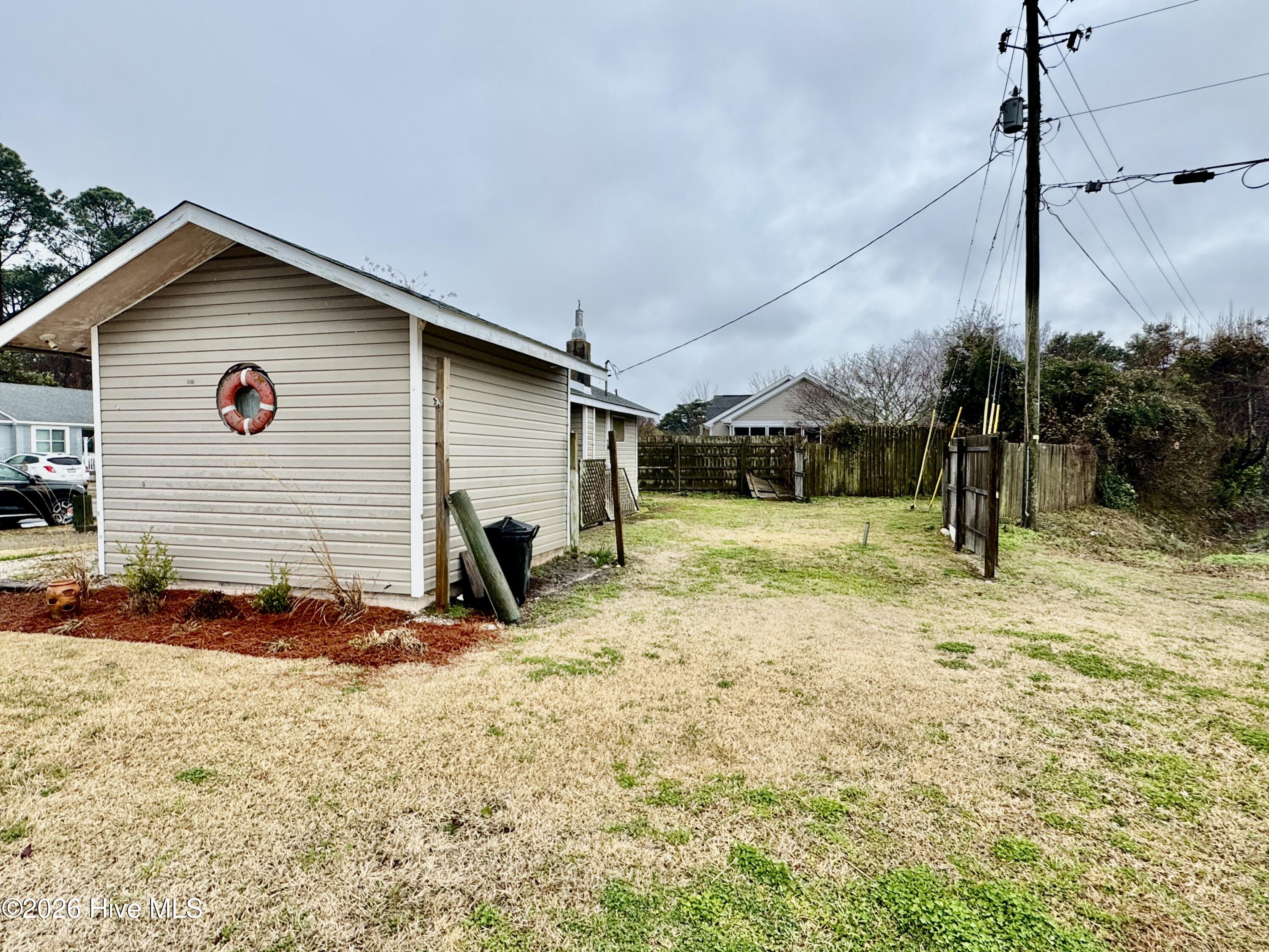 main property photo 26
