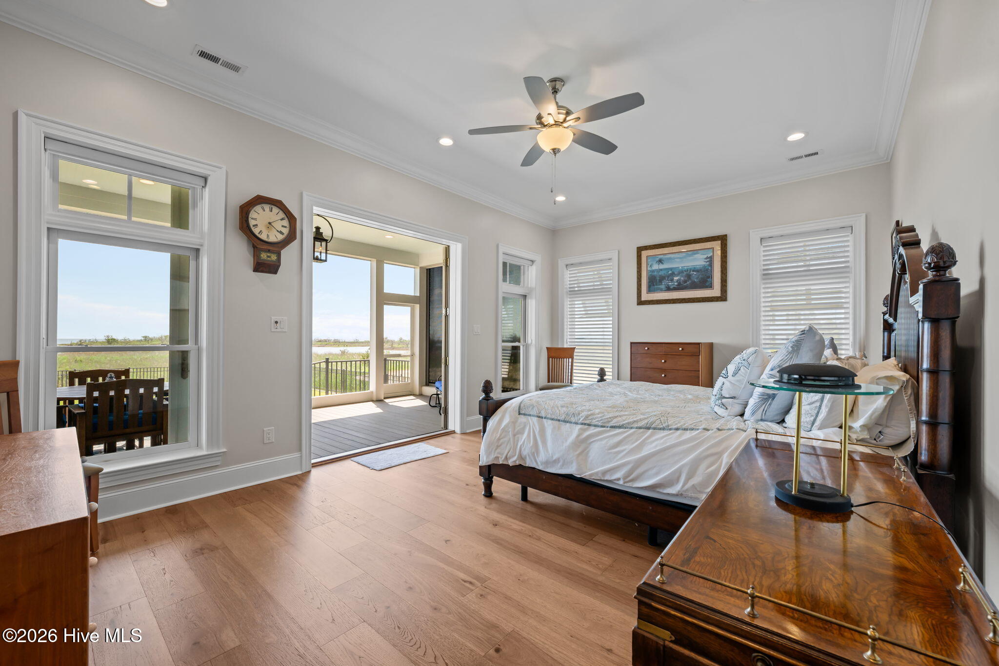 main property photo 54