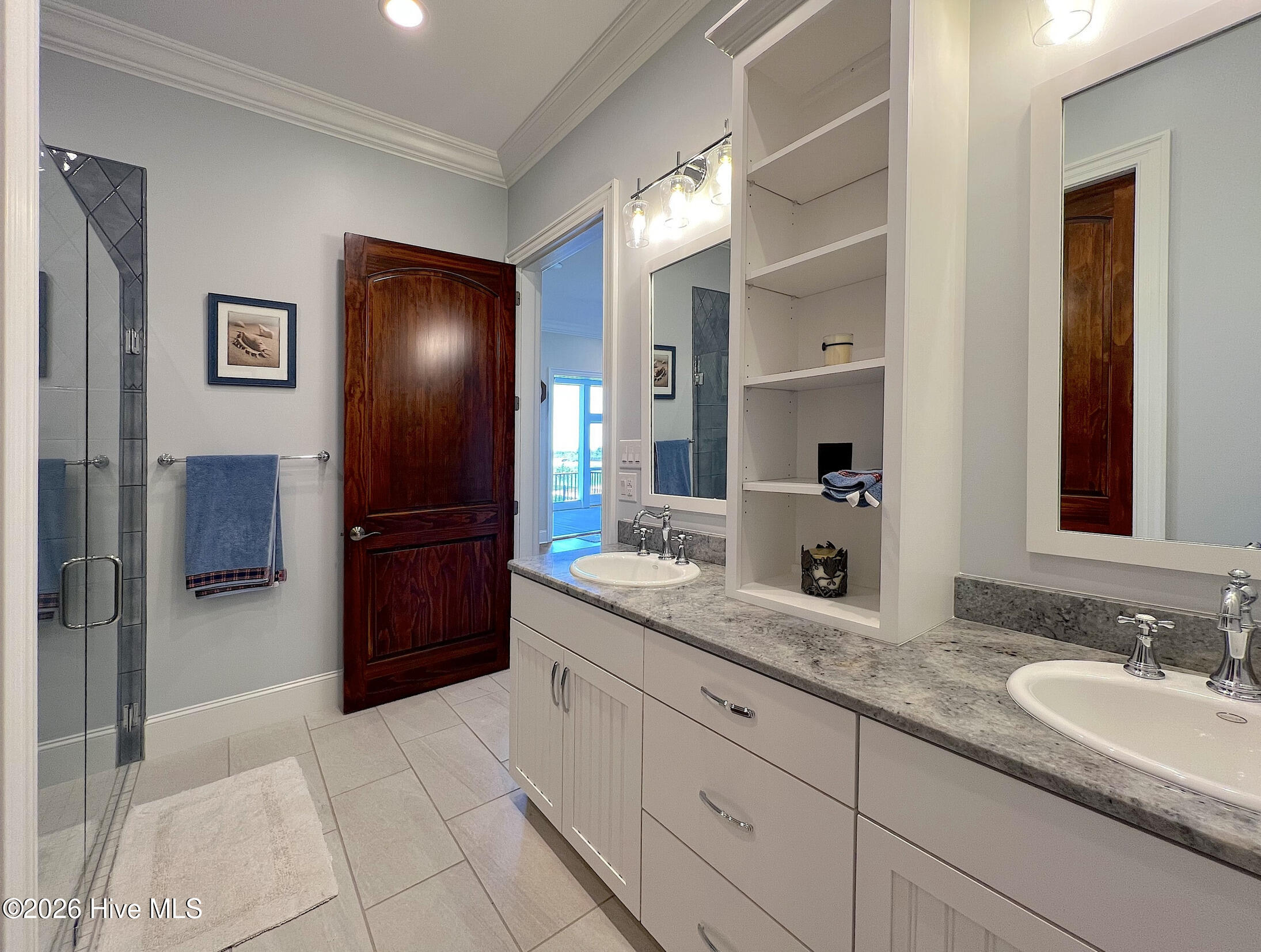 main property photo 60