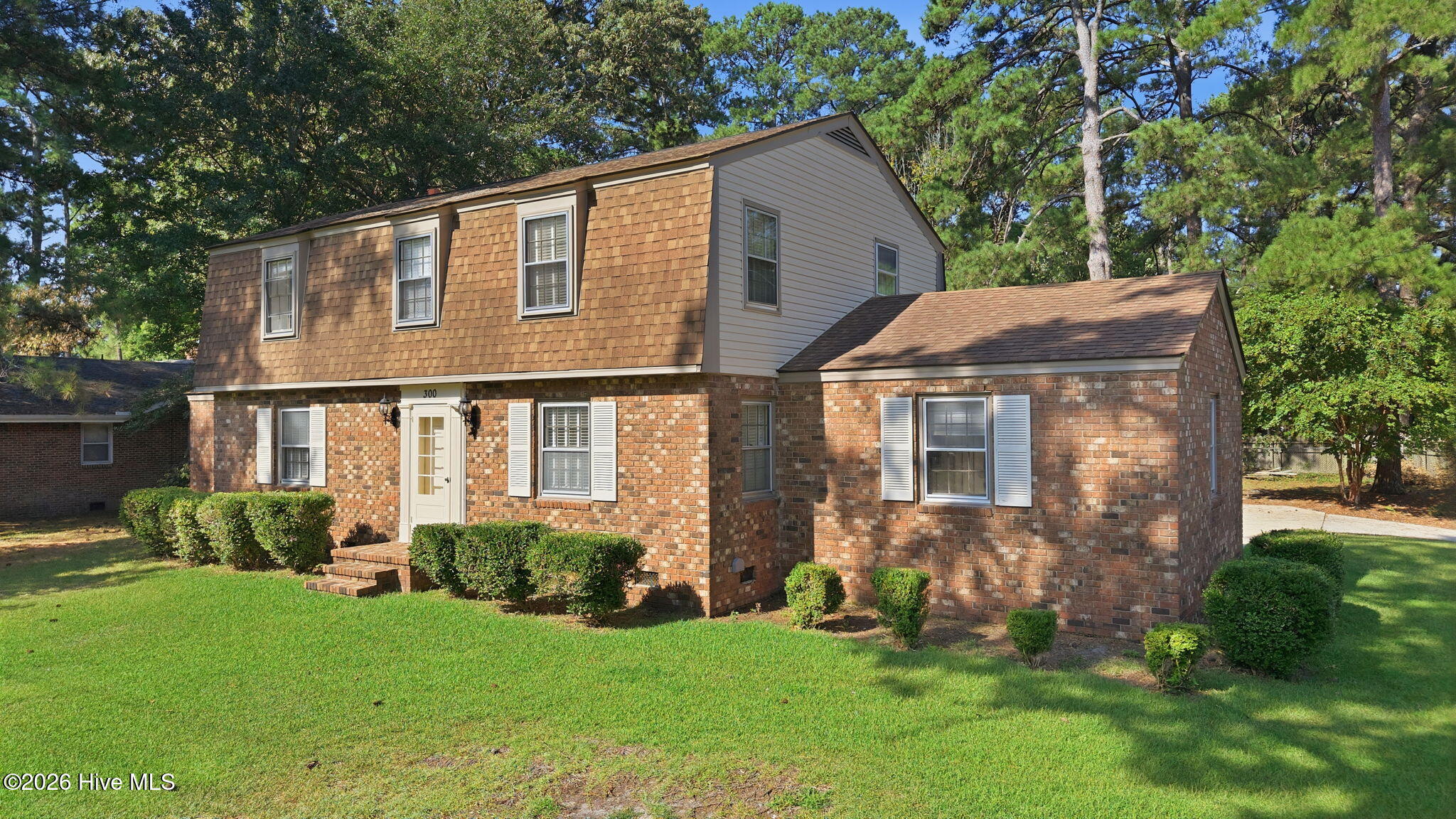 main property photo 3