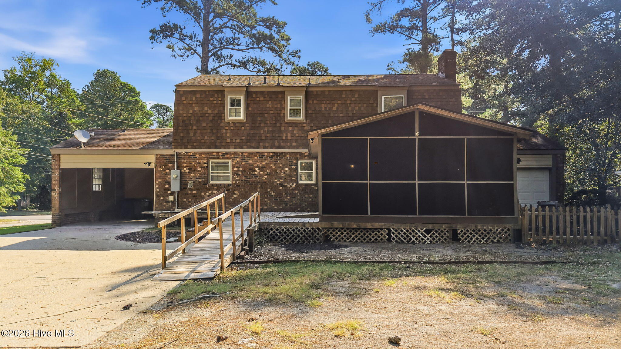 main property photo 40