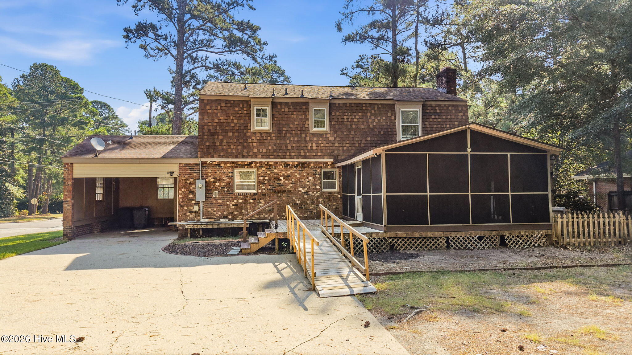 main property photo 41