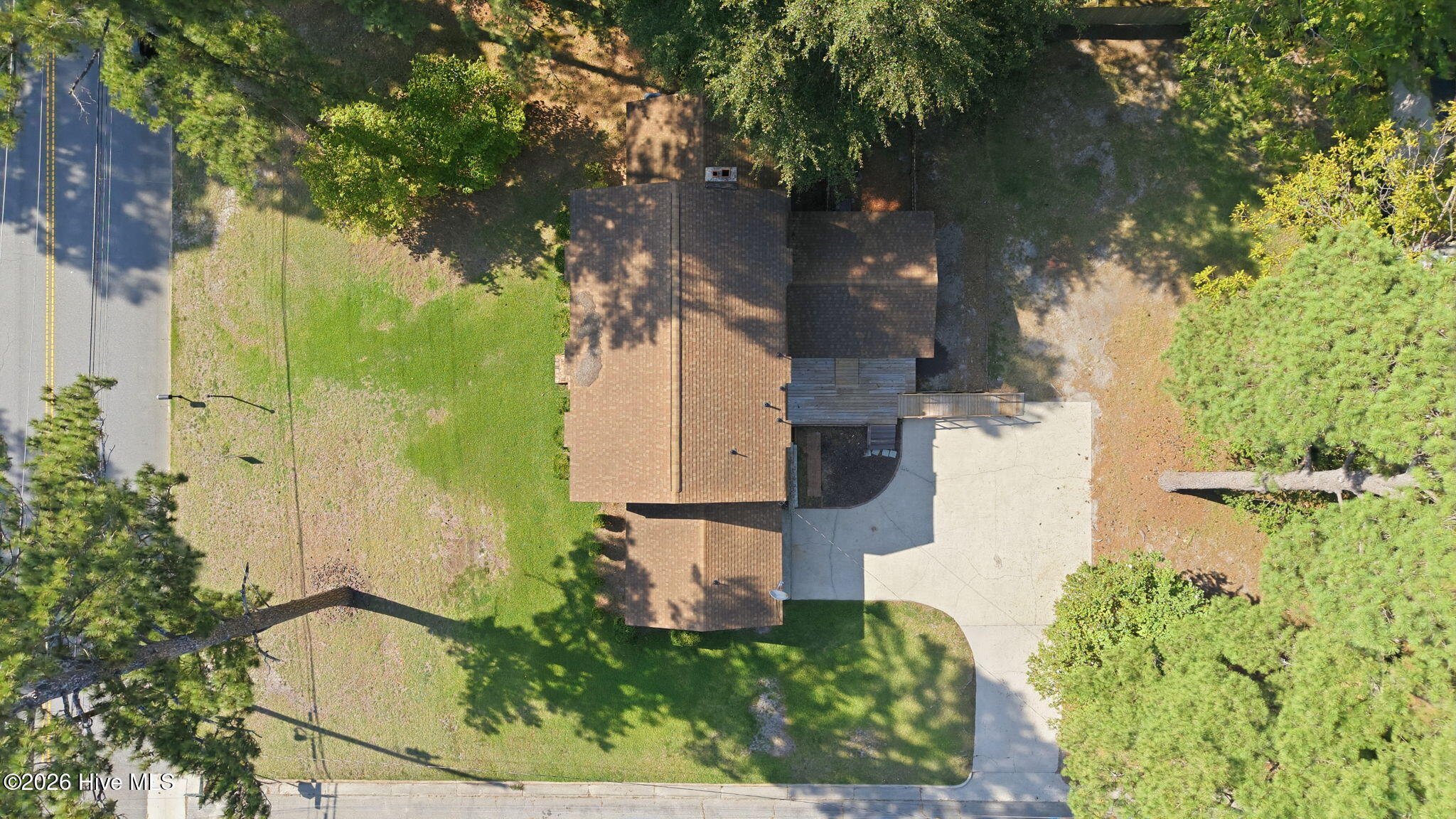 main property photo 45
