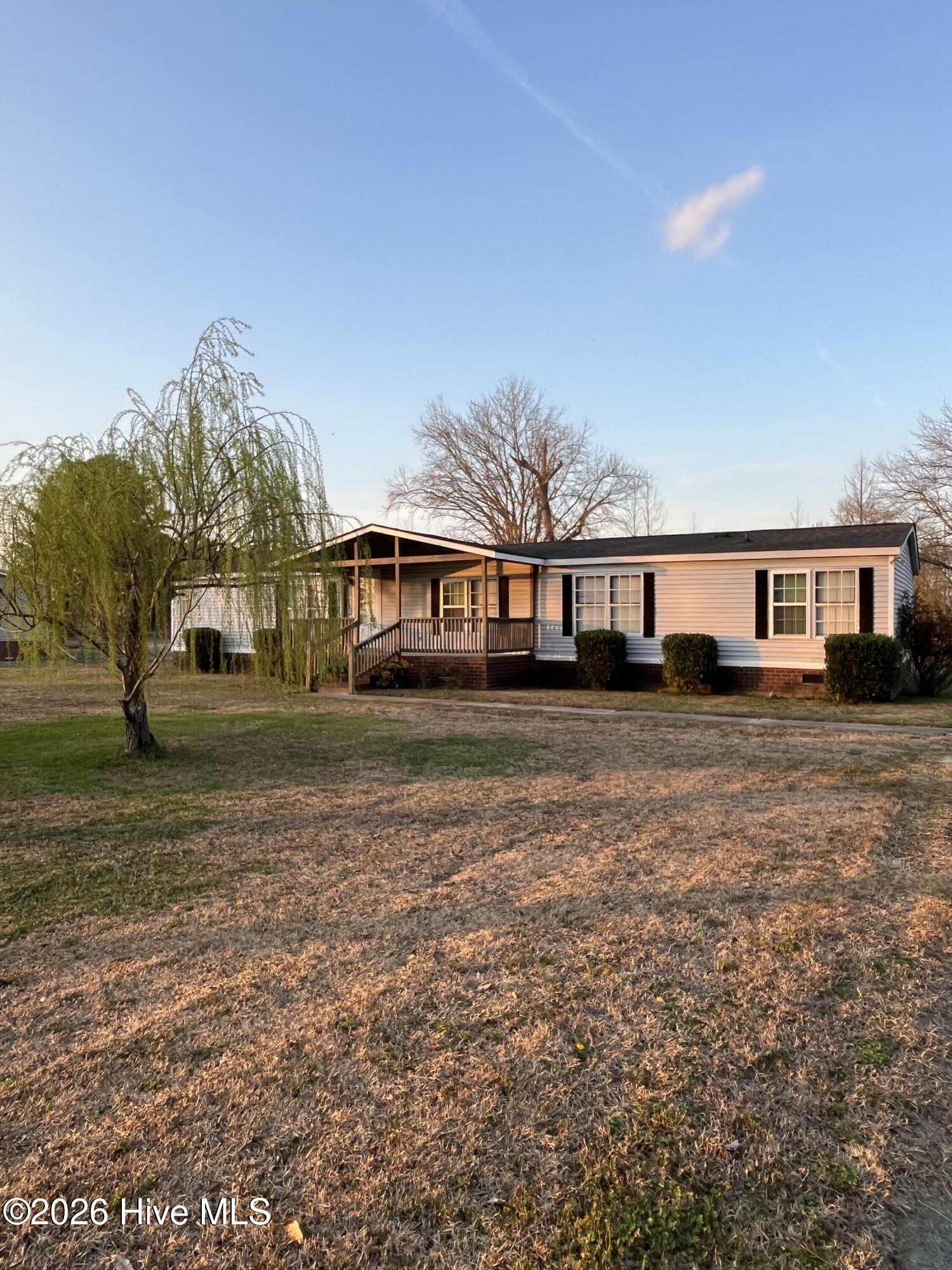 main property photo 8