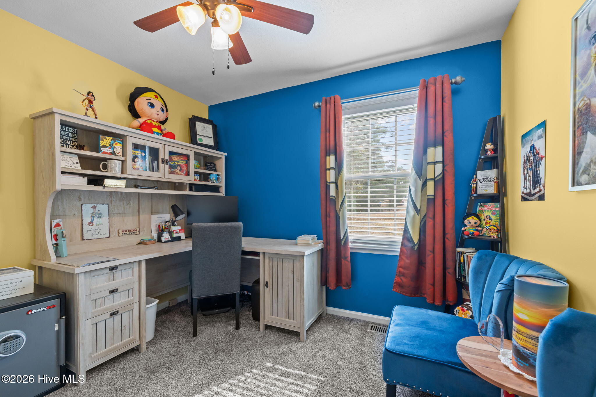 main property photo 19
