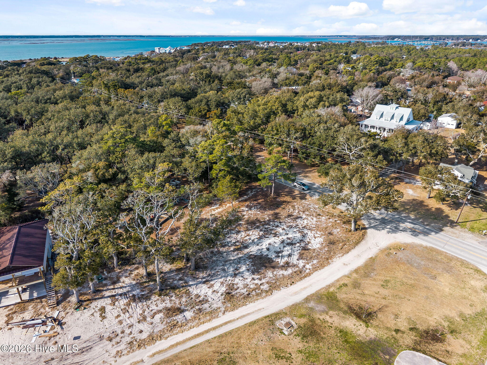 main property photo 24