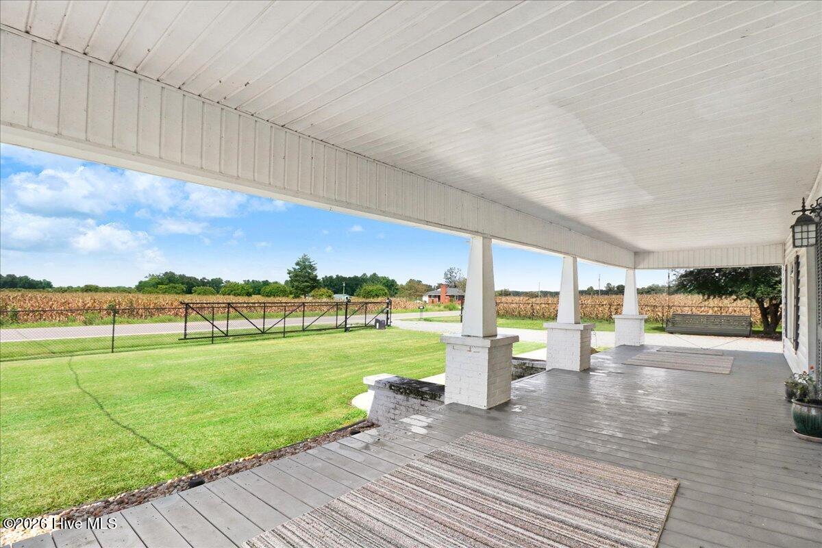 main property photo 26