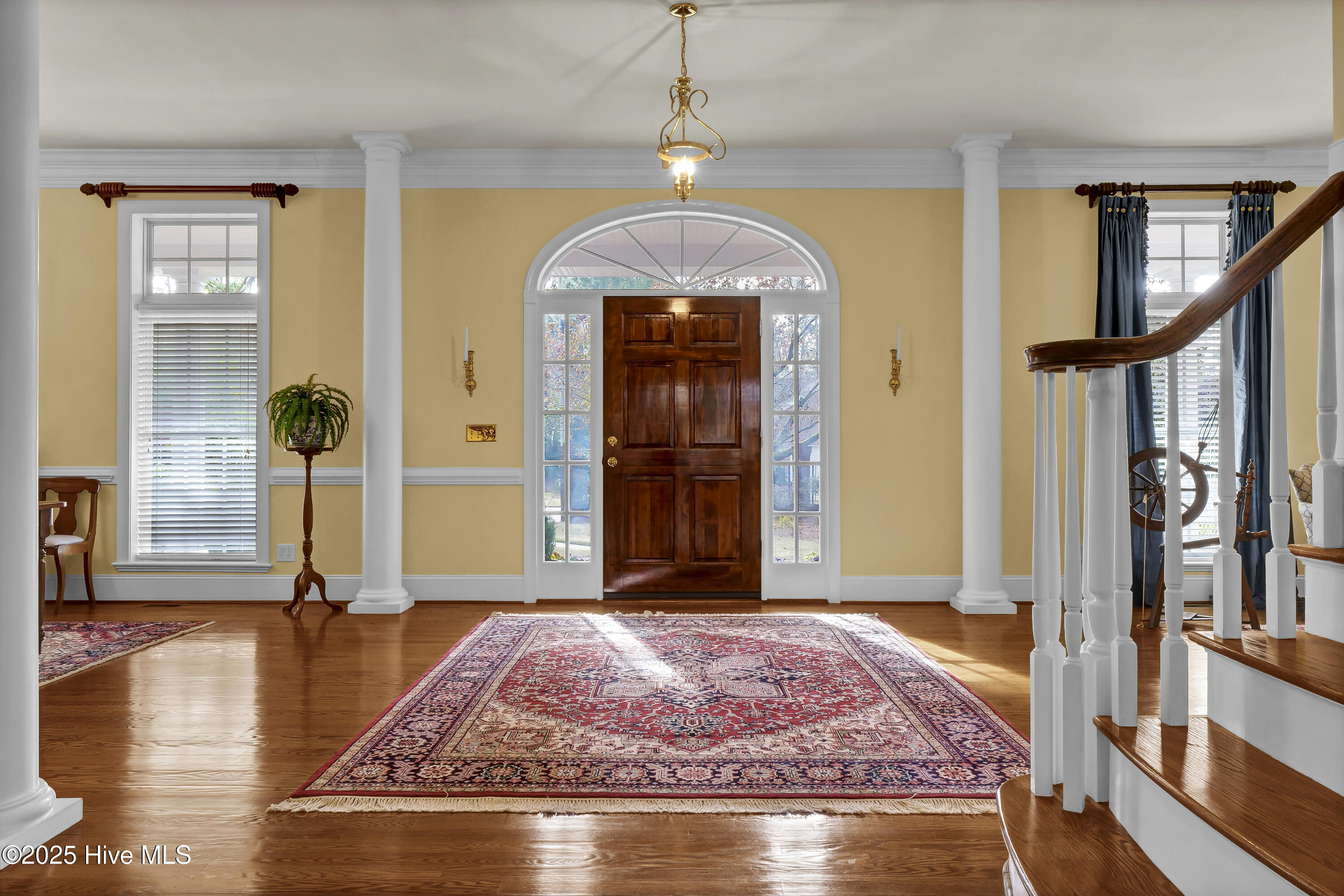 main property photo 4