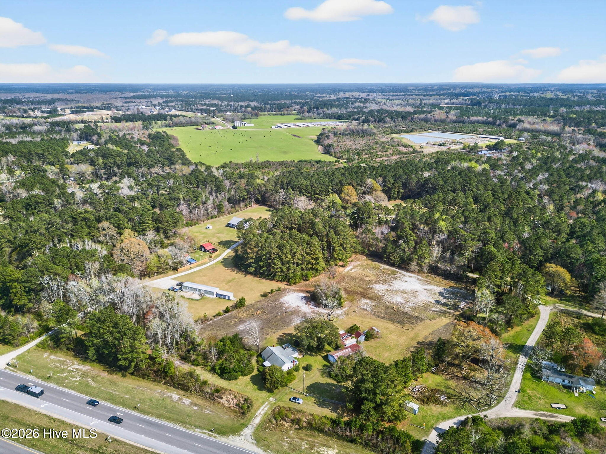 main property photo 14